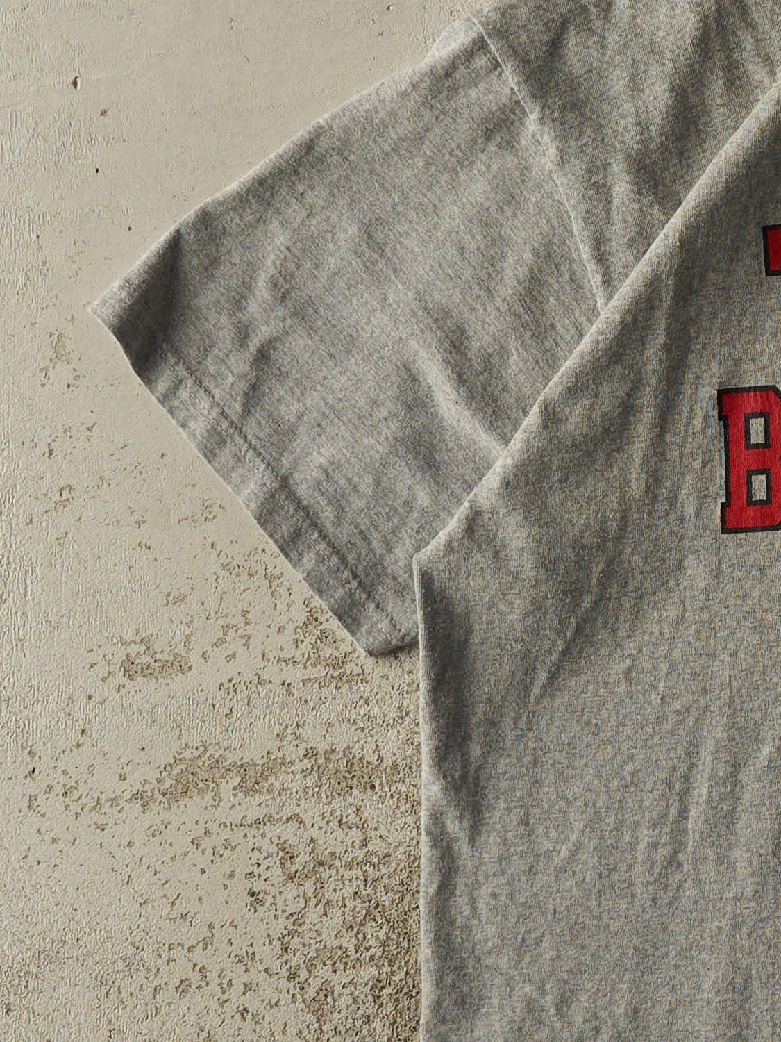 Vintage 96' Grey Tampa Bay Buccaneers Tee (XL) - Image 3