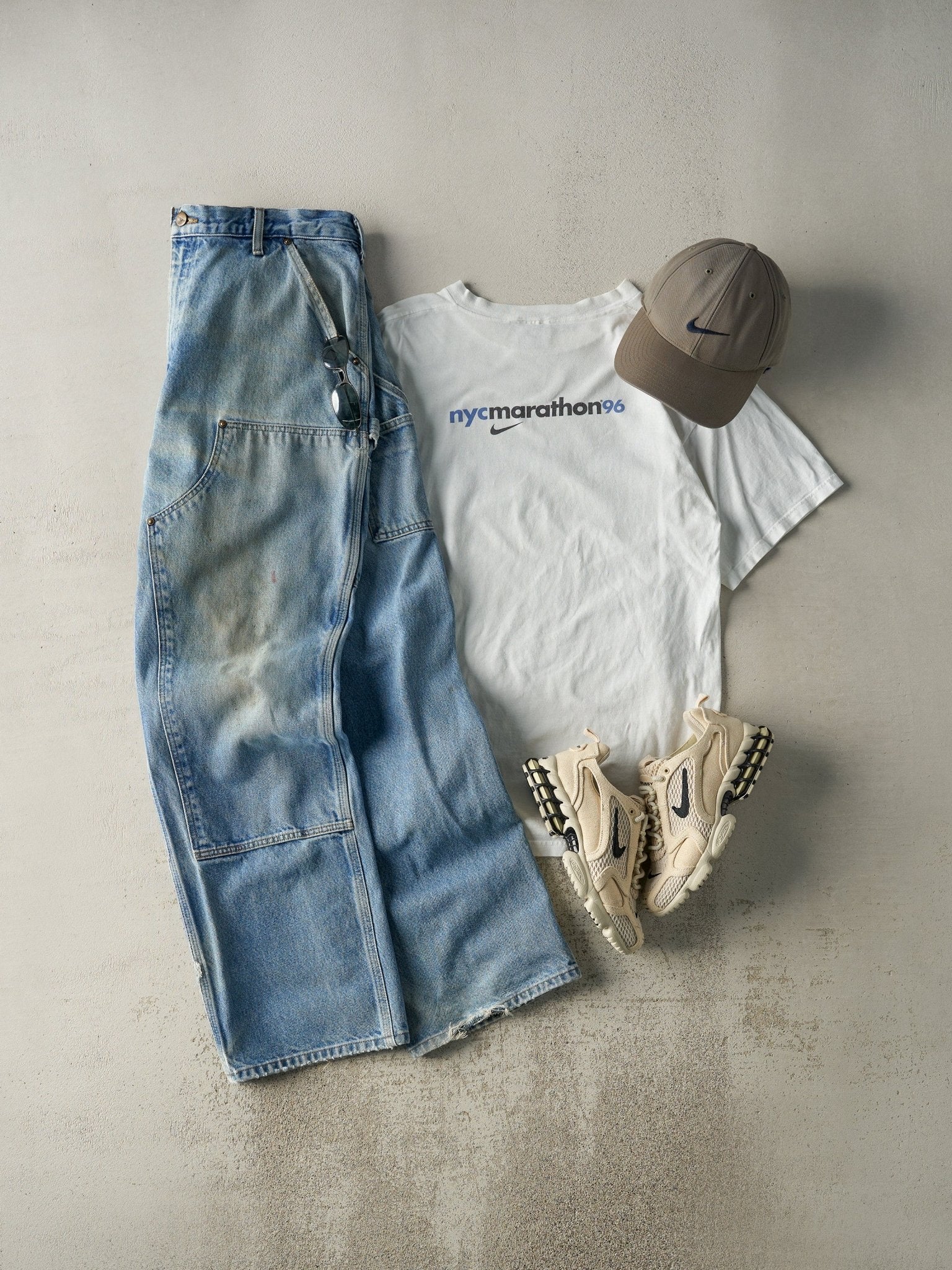 Vintage 96' White New York City Marathon Tee (M) - Image 2