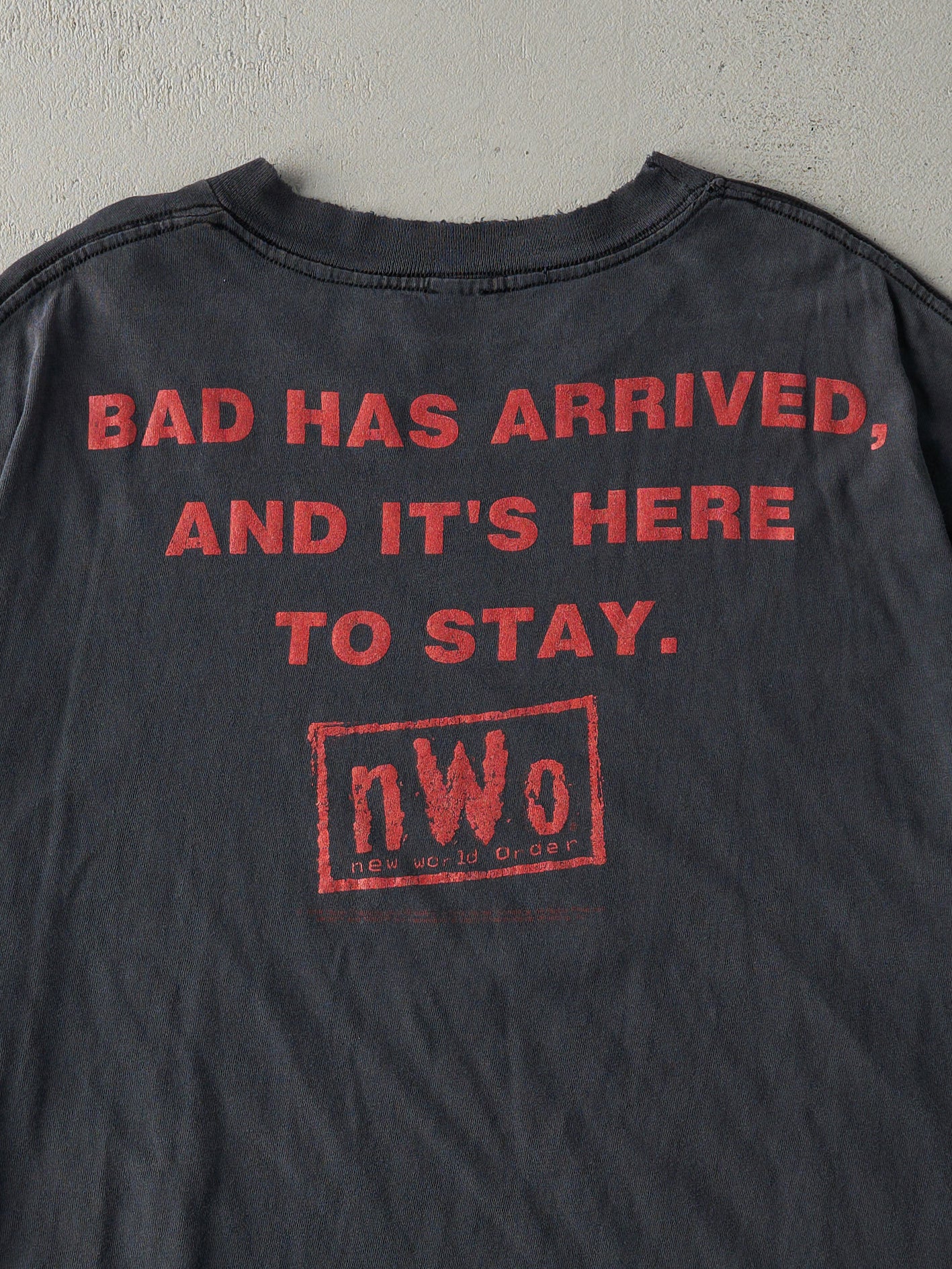 Vintage 98' Faded Black WCW N.W.O Wrestling Tee (L) - Image 4