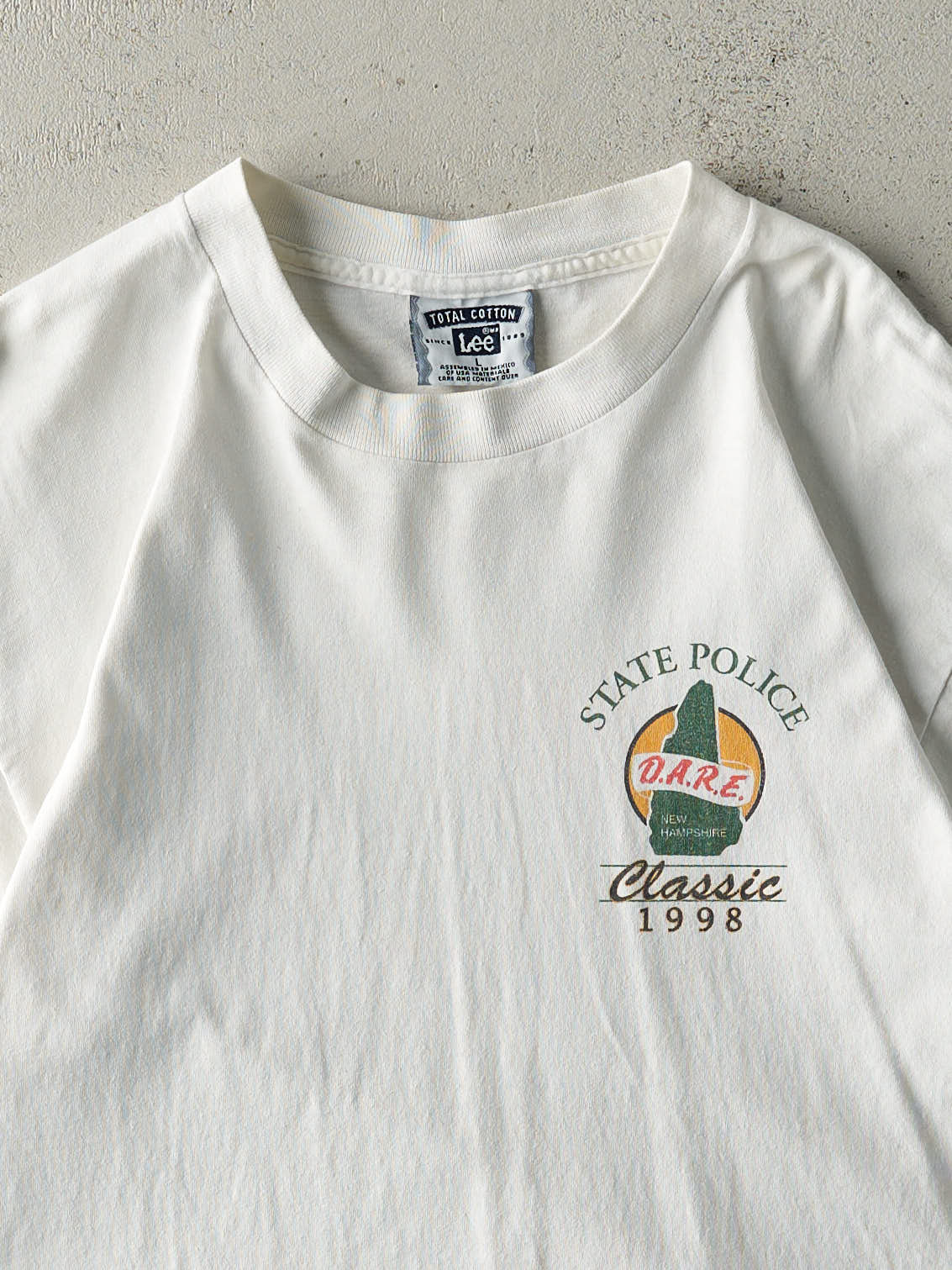 Vintage 98' White D.A.R.E. 5K Road Race Tee (M) - Image 3