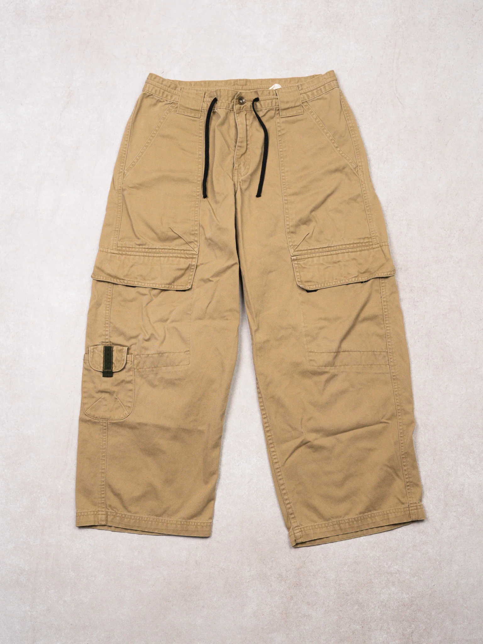 Vintage 00s Beige Levi Silvertab Cargo 3/4 Pants (30 x 25)