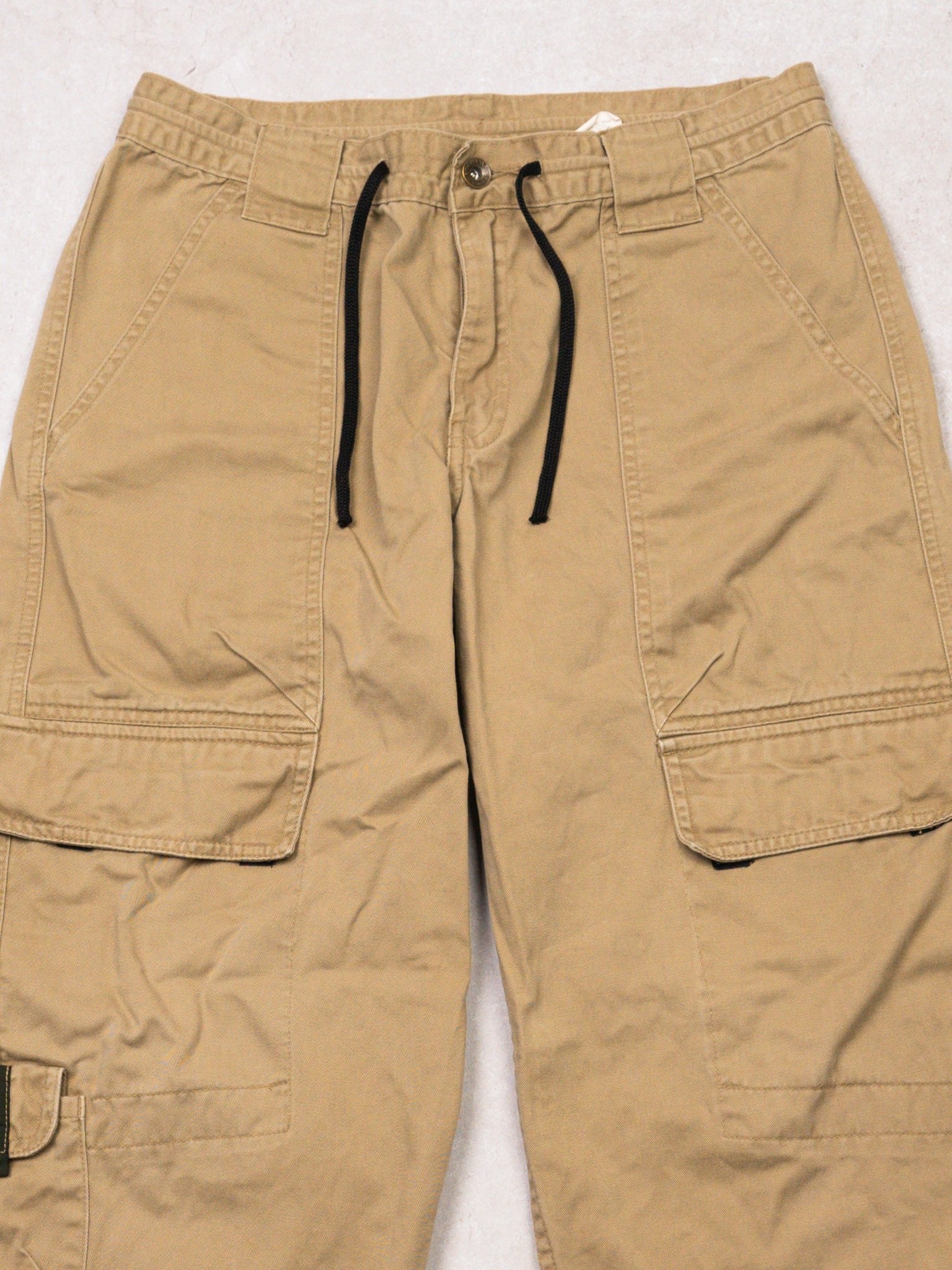 Vintage 00s Beige Levi Silvertab Cargo 3/4 Pants (30 x 25) - Image 2