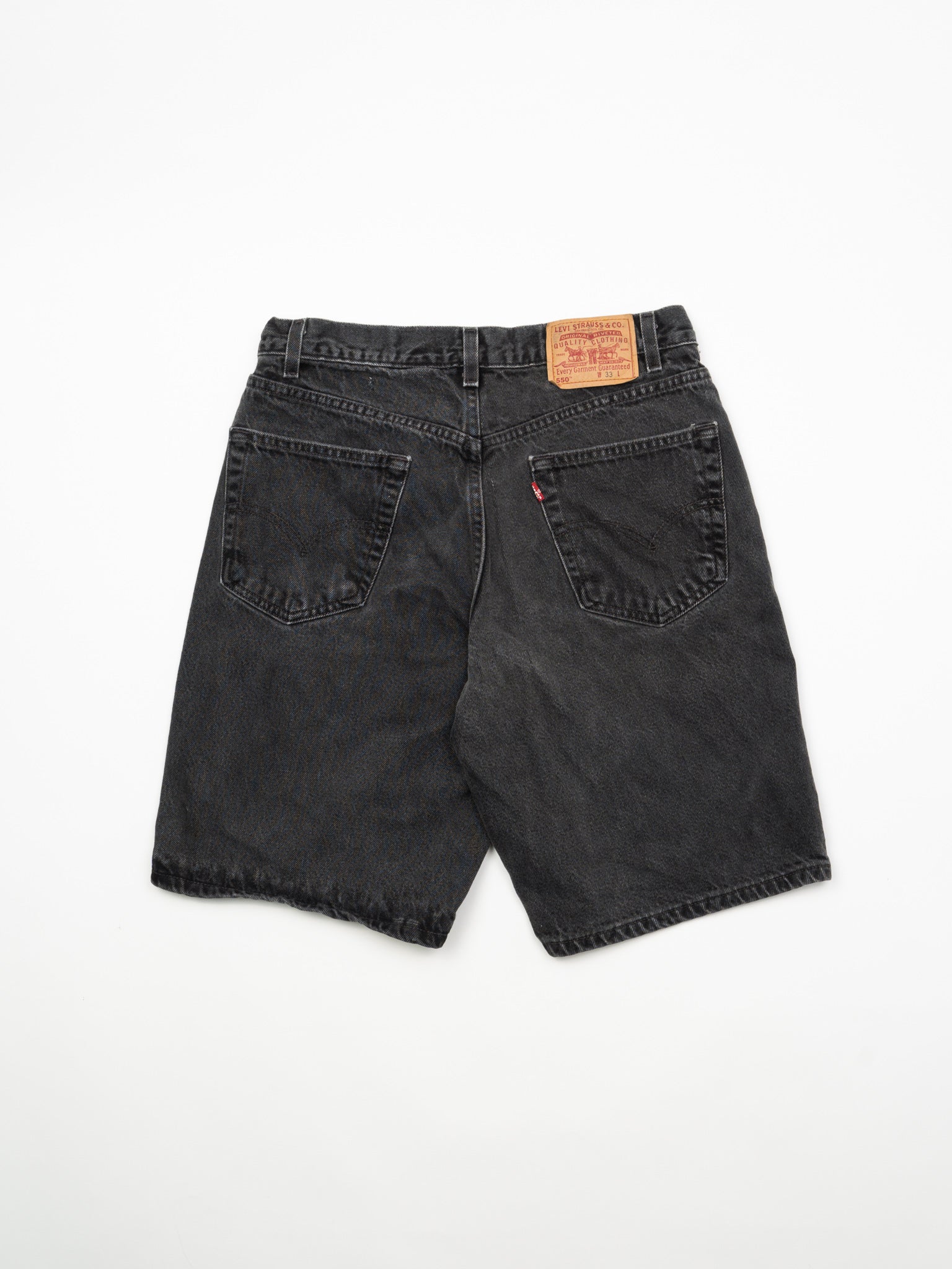 Vintage Black 550 Levi Jean Shorts (32 x 10) - Image 3