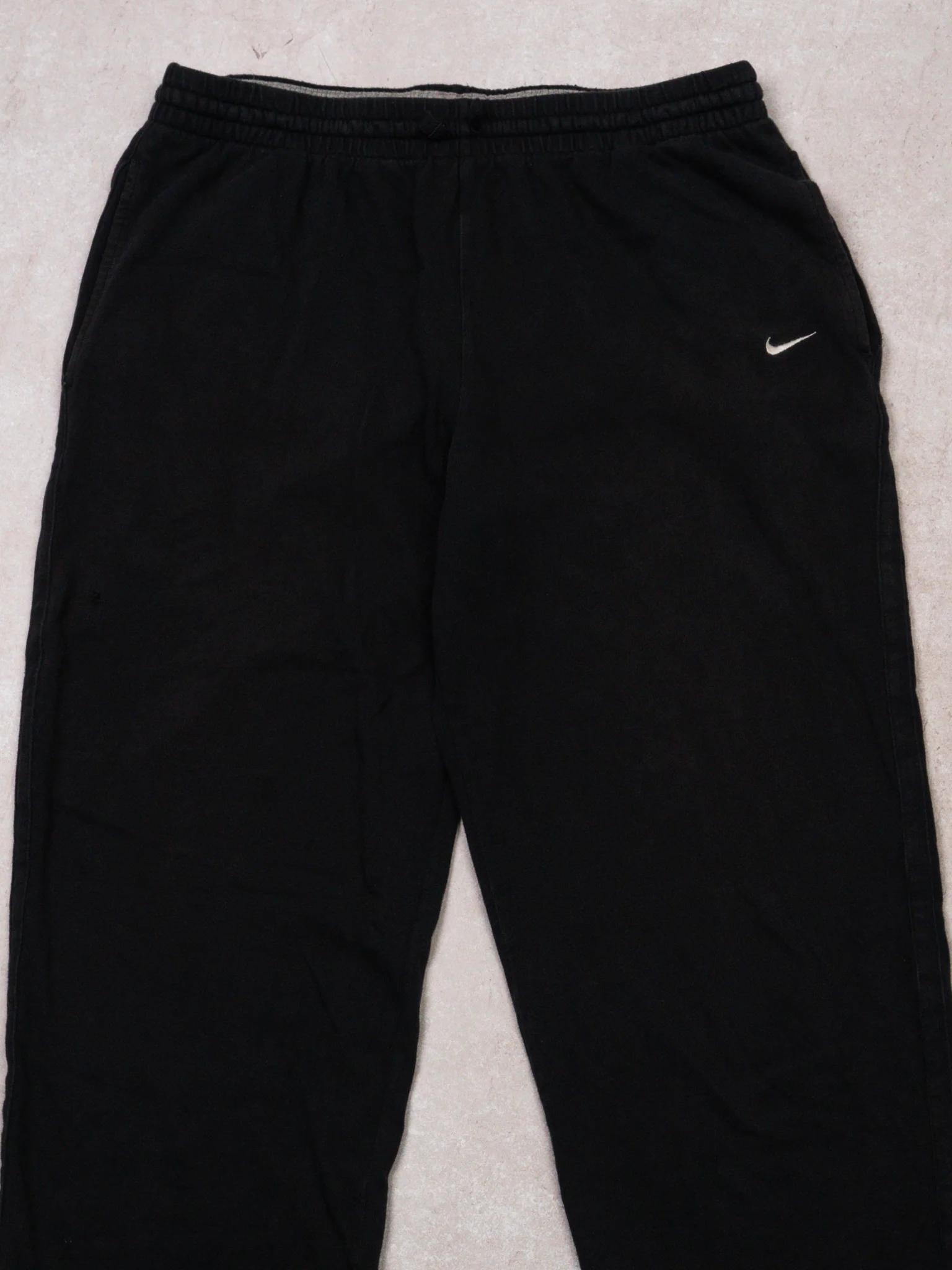 Vintage Black Y2K Nike Essential Sweatpants (L) - Image 2