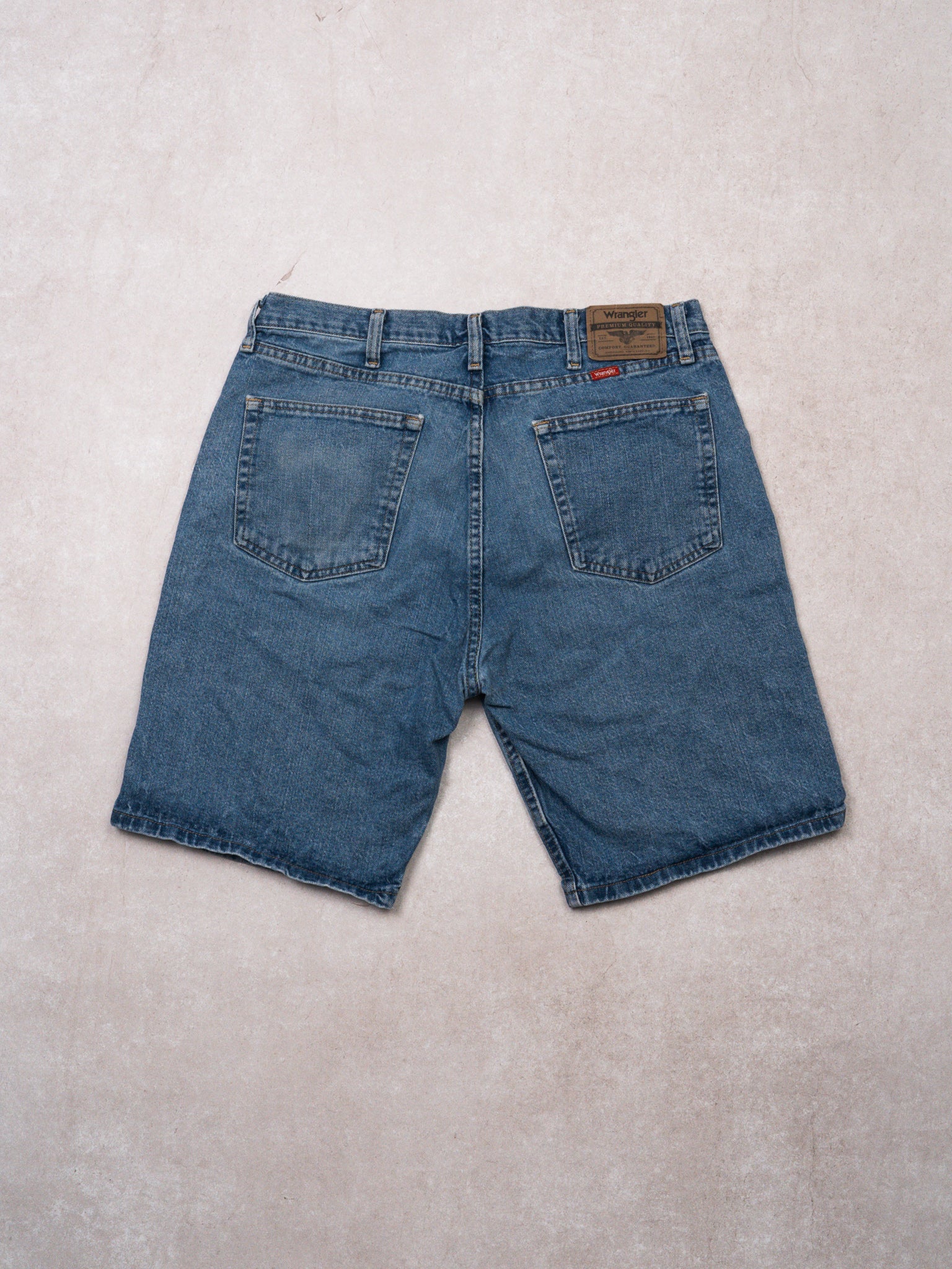 Vintage Blue Wrangler Jean Shorts (34 x 9) - Image 3