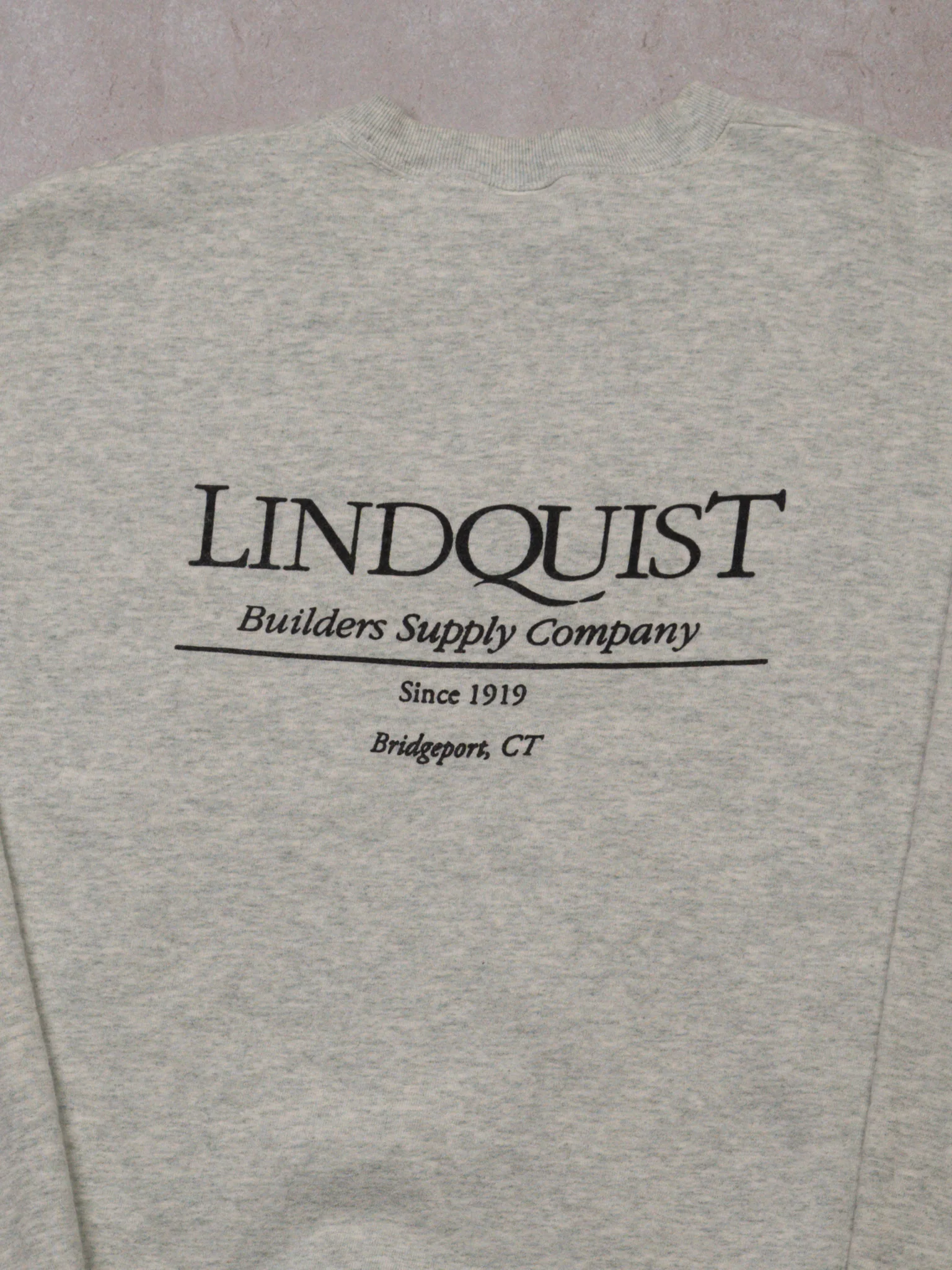 Vintage Grey Lindquist Builders Supply Co Crewneck (L) - Image 4