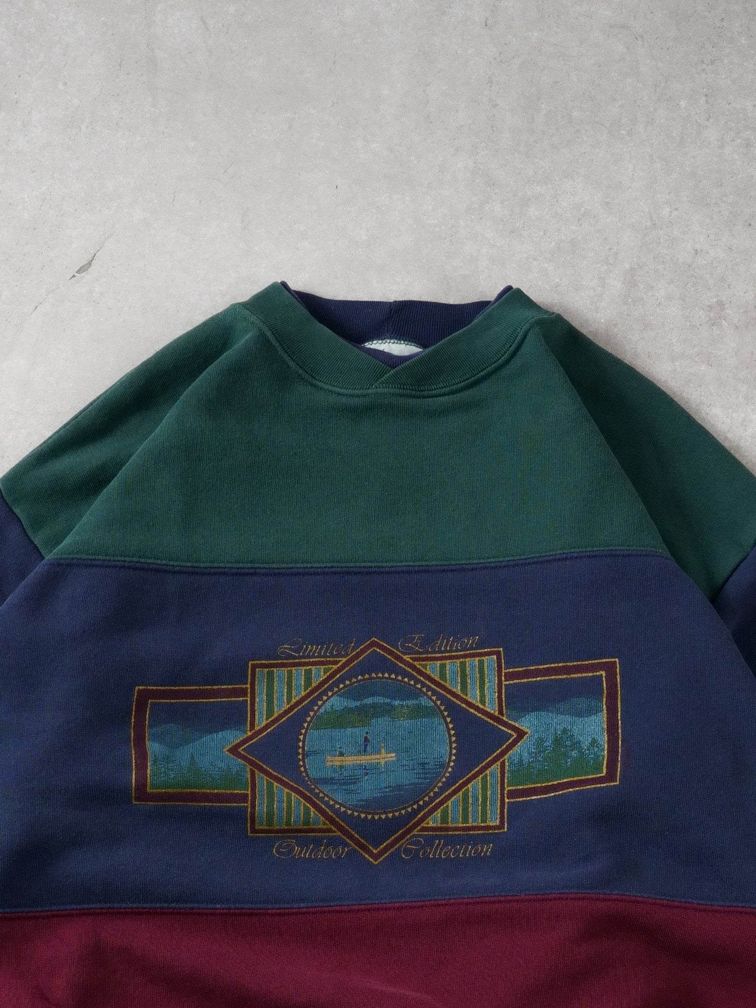 Vintage Tri Colour Outdoor Collection Crewneck (L) - Image 2