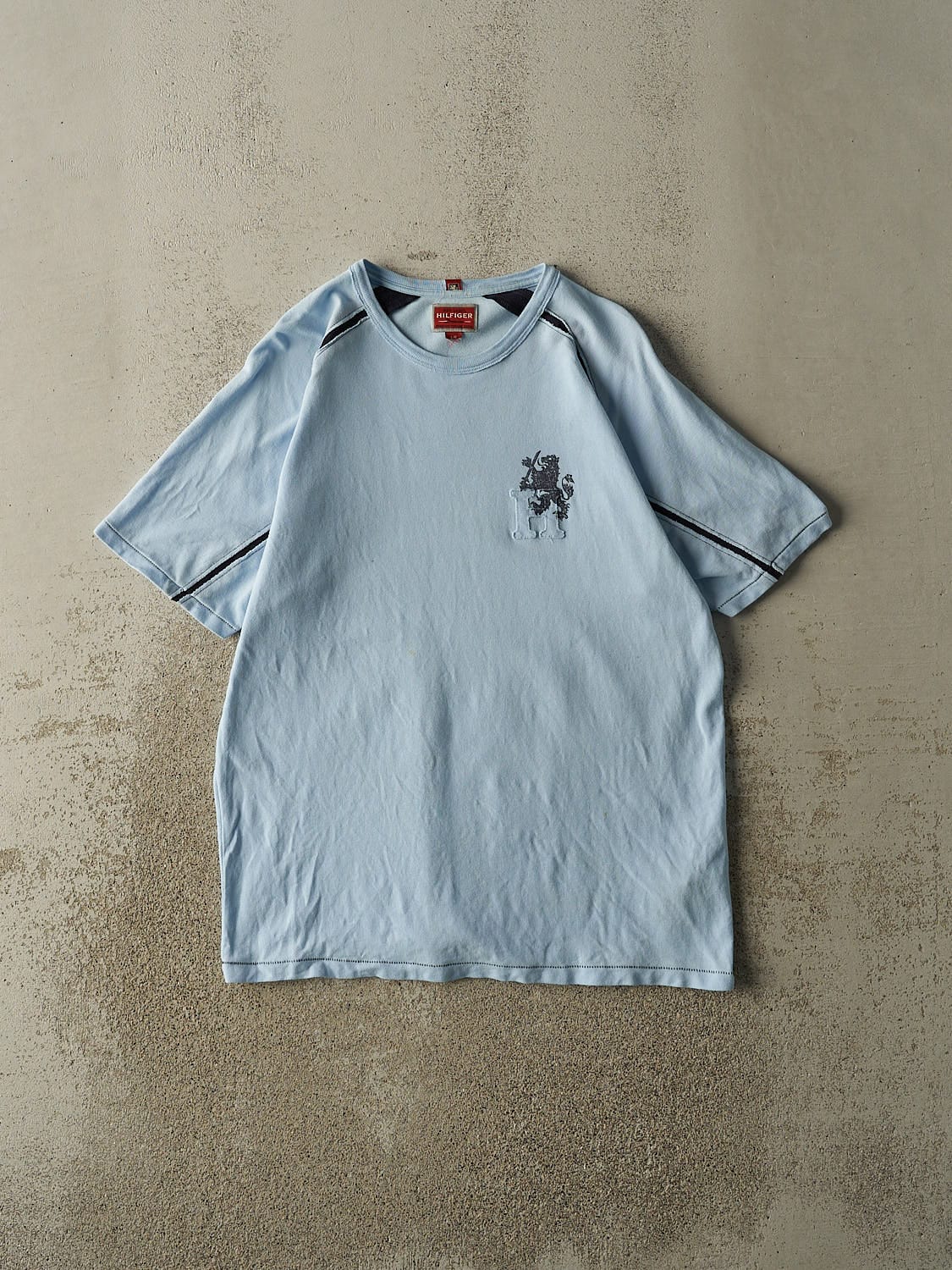 Vintage Y2K Baby Blue Tommy Hilfiger Embroidered Tee (L/XL)