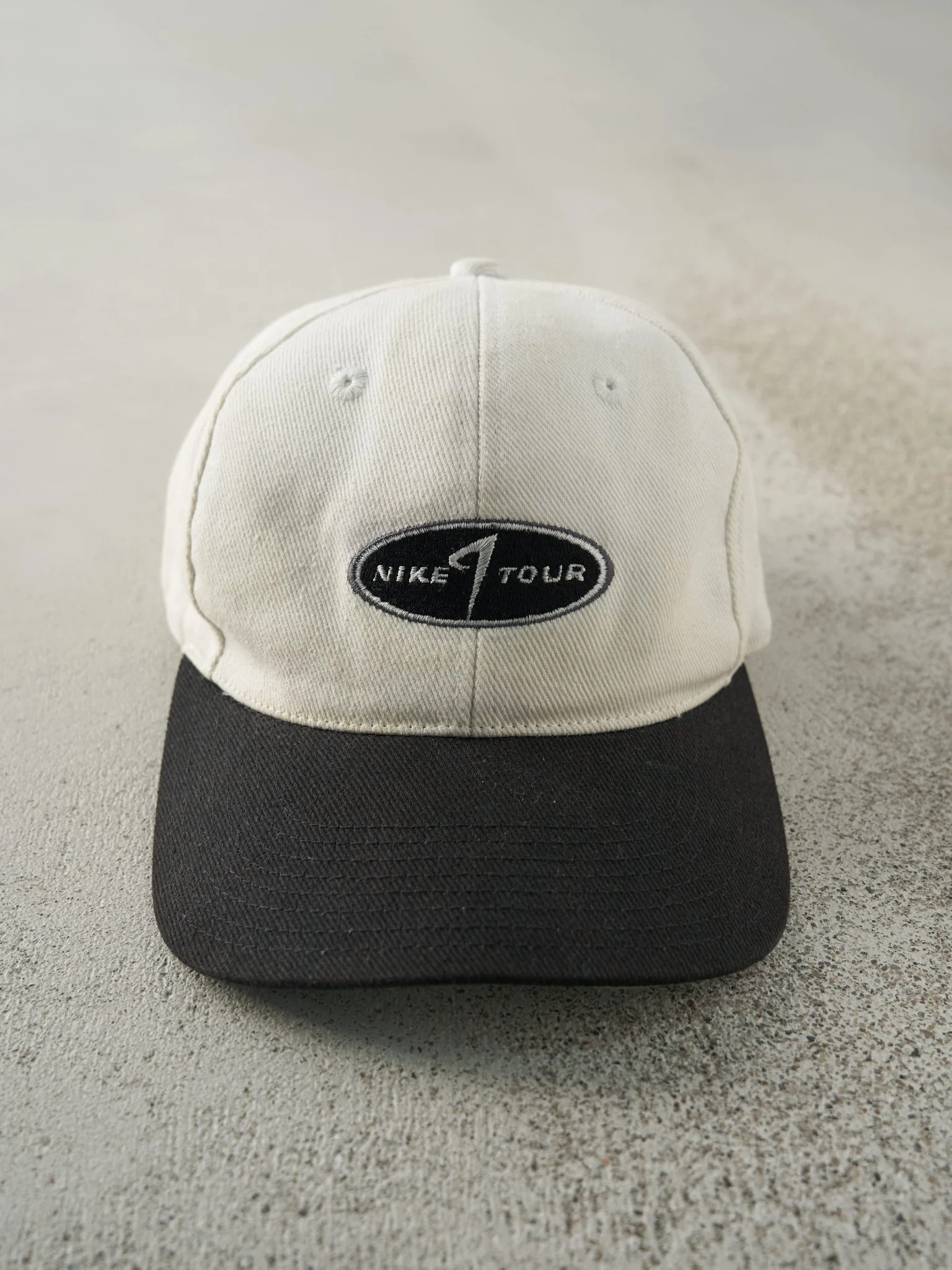 Vintage Y2K Beige & Black Nike Tour Golf Velcro Hat