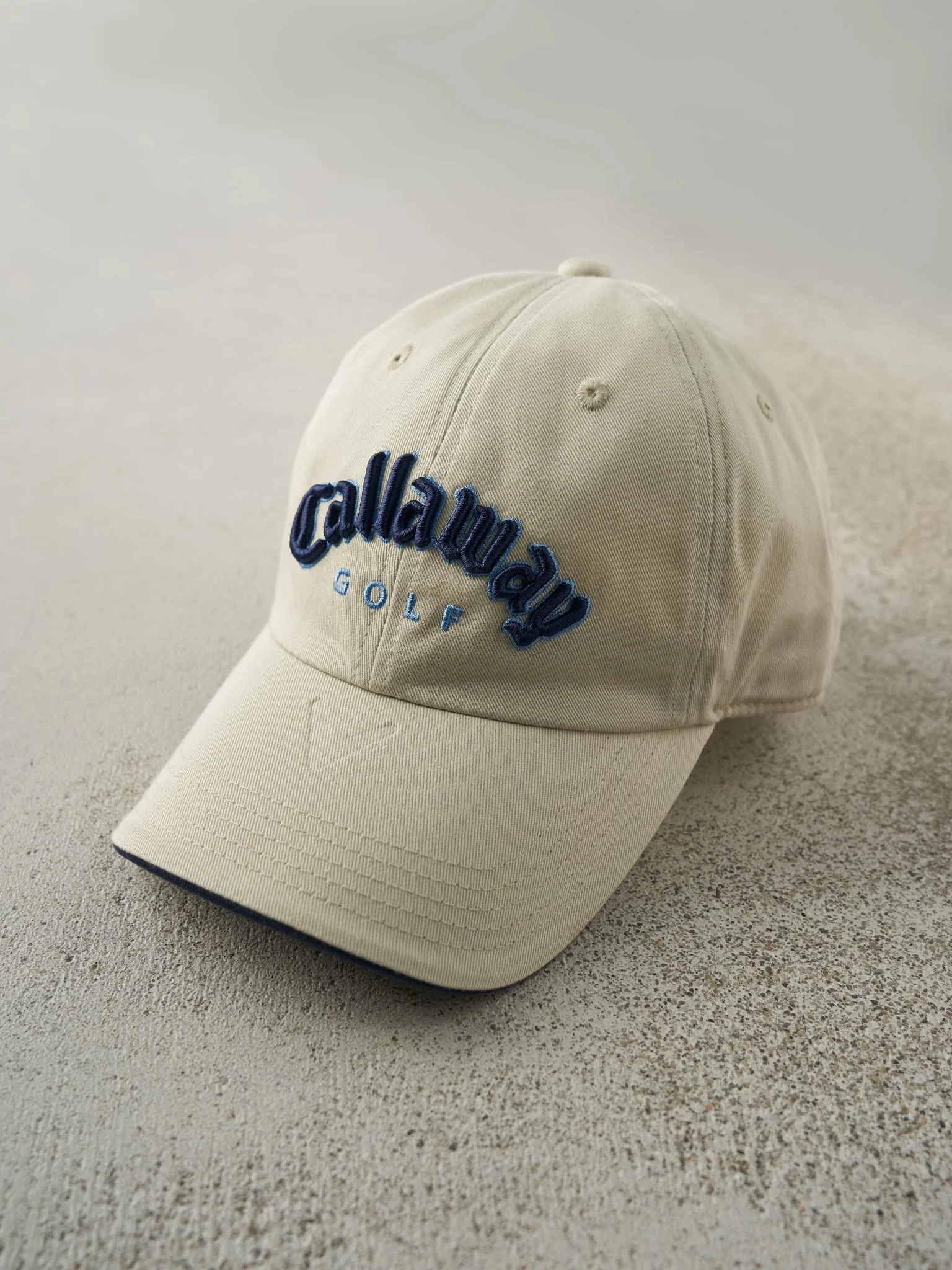 Vintage Y2K Beige Callaway Golf Strapback Hat - Image 2