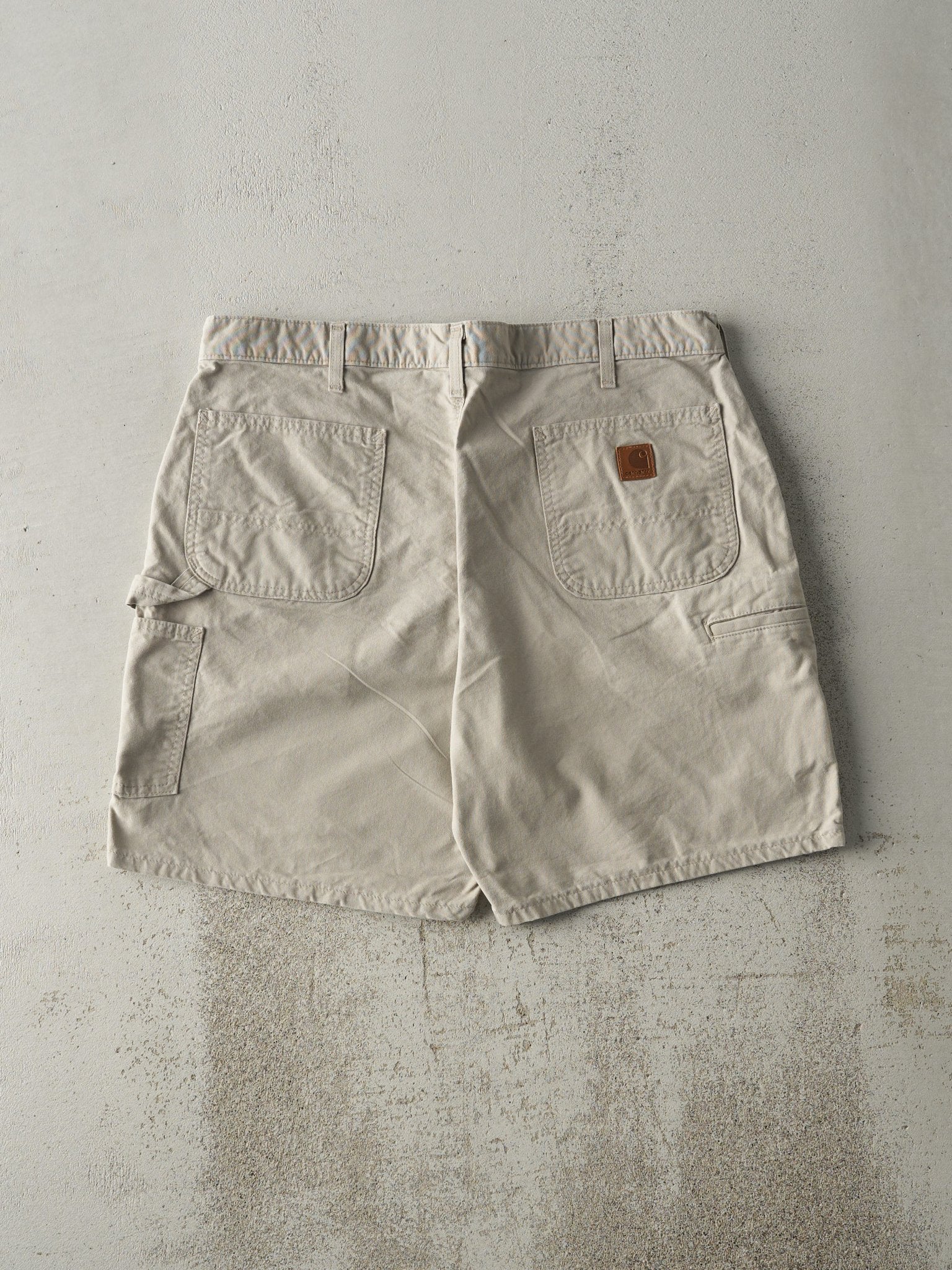 Vintage Y2K Beige Carhartt Lightweight Carpenter Shorts (38x8) - Image 2