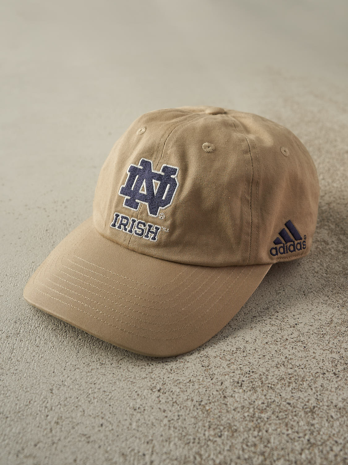 Vintage Y2K Beige Notre Dame Fighting Irish x Adidas Strapback - Image 2