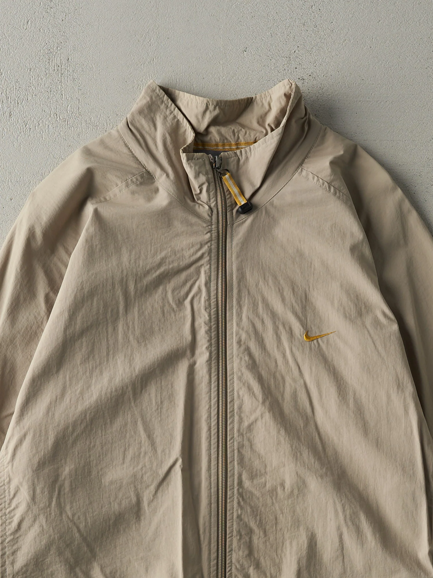 Vintage Y2K Beige & White Nike Long Windbreaker Jacket (M/L) - Image 3