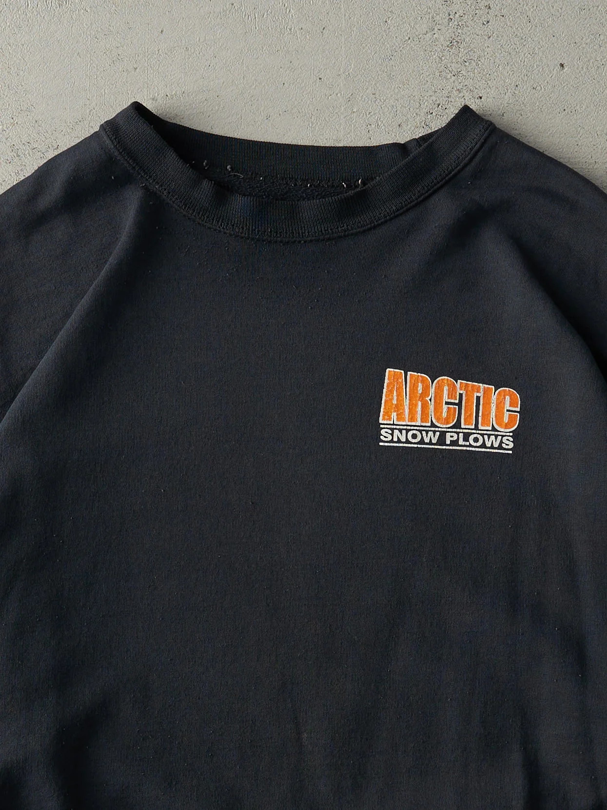 Vintage Y2K Black Arctic Snow Plows Crewneck (L) - Image 3