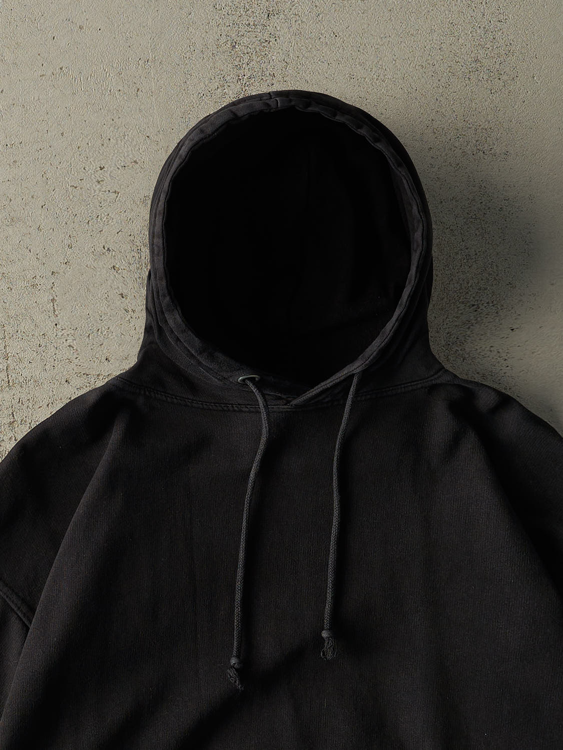 Vintage Y2K Black Blank Hoodie (L) - Image 2
