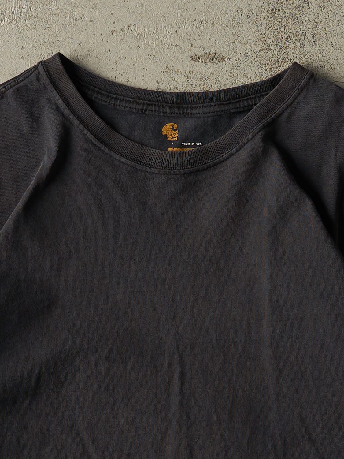 Vintage Y2K Faded Black Carhartt Long Sleeve (L/XL) - Image 2