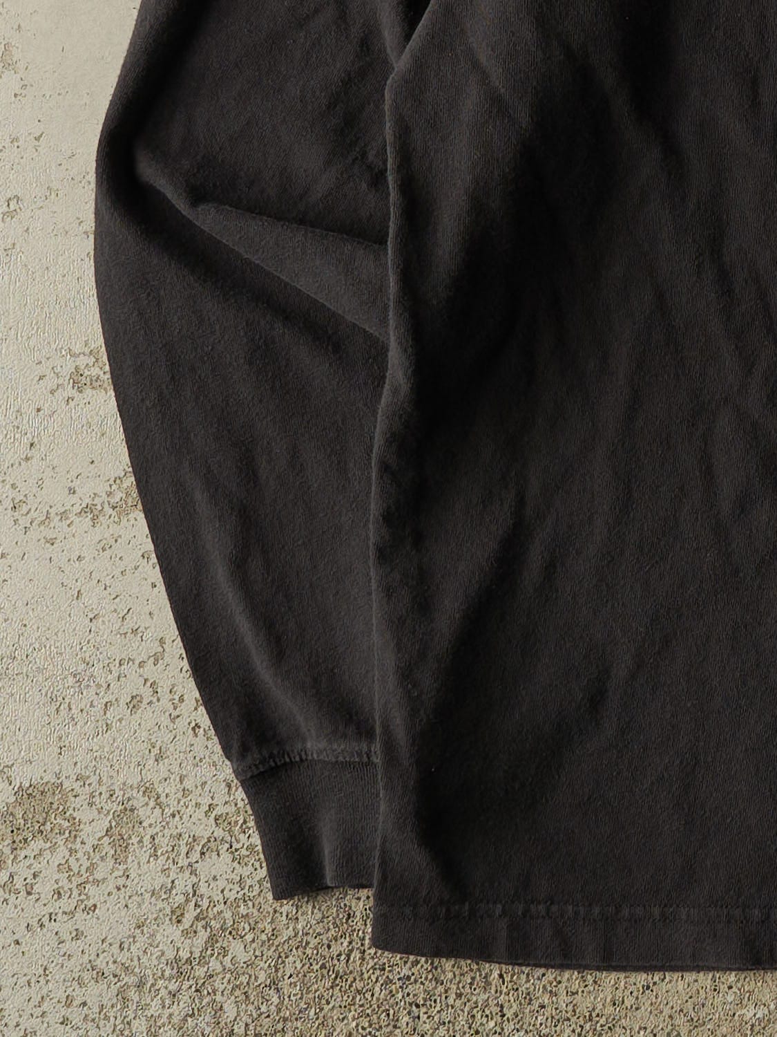 Vintage Y2K Black Carhartt Long Sleeve (L/XL) - Image 3