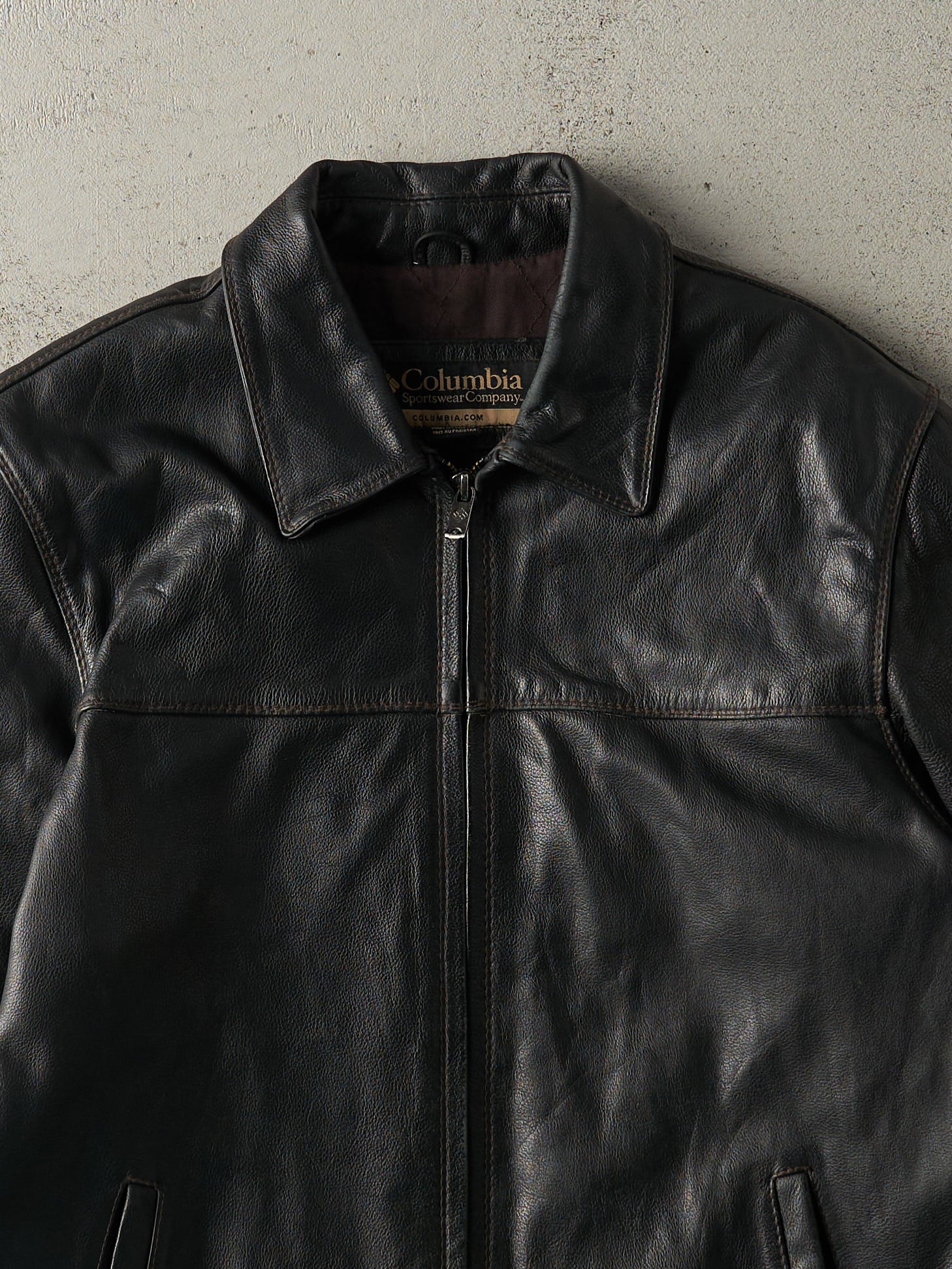 Vintage Y2K Black Columbia Sportswear Leather Jacket (M) - Image 4