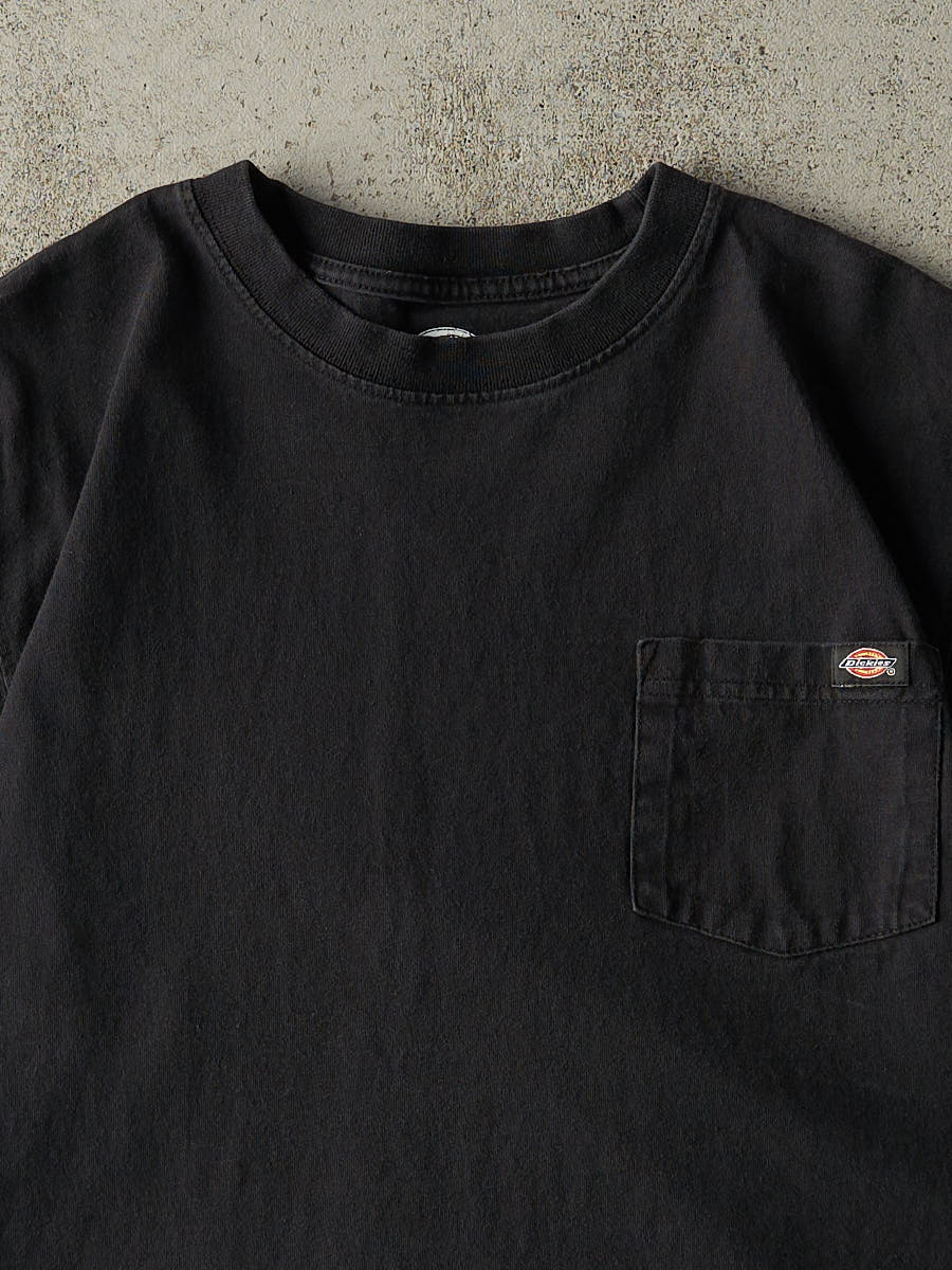 Vintage Y2K Black Dickies Pocket Tee (M/L) - Image 2