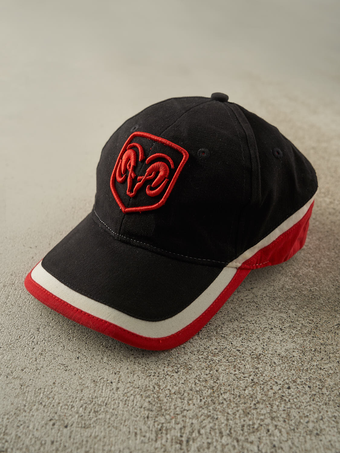 Vintage Y2K Black Dodge Embroidered Velcro Hat - Image 2
