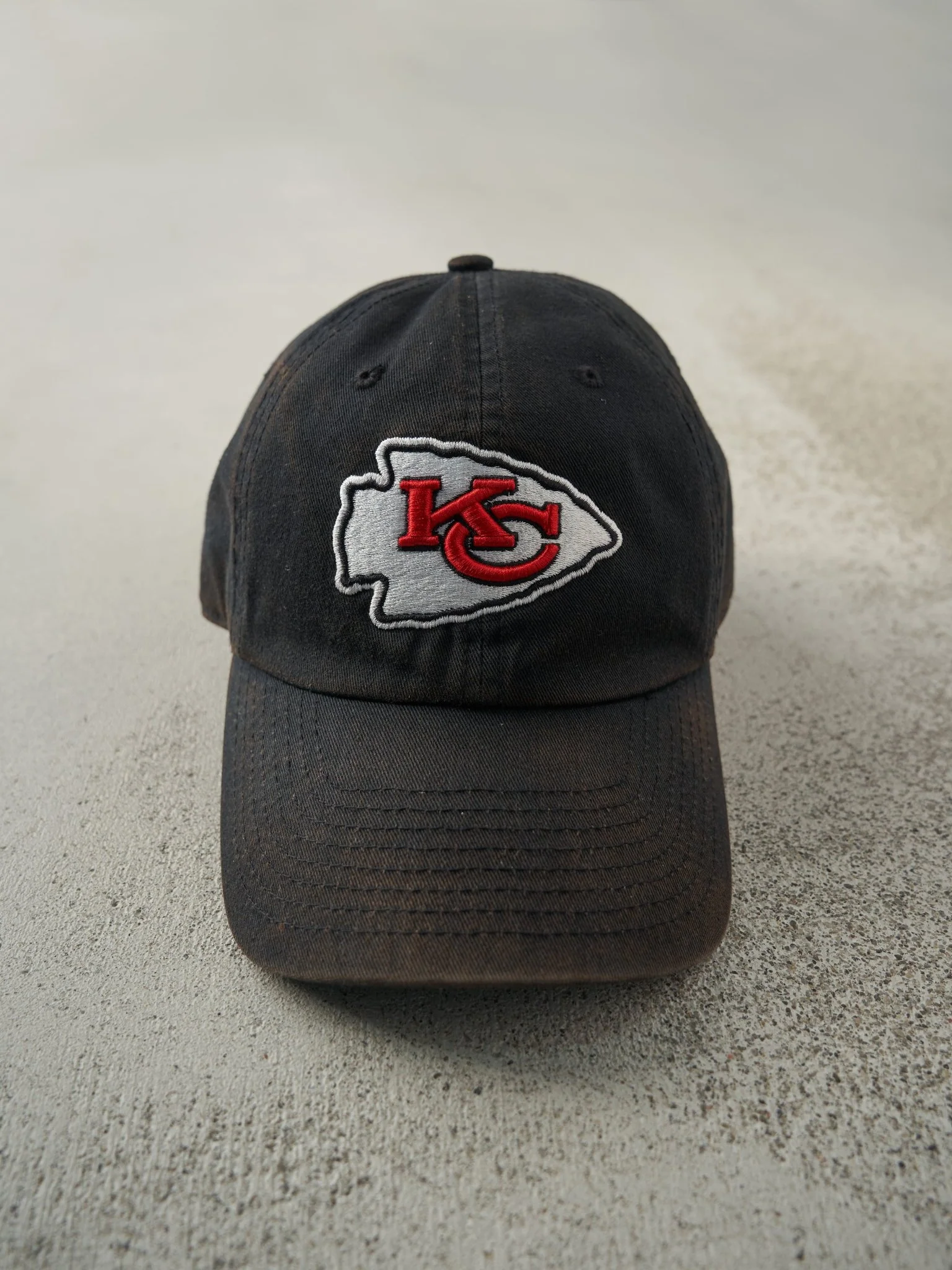 Vintage Y2K Black Embroidered Kansas City Chiefs Strapback