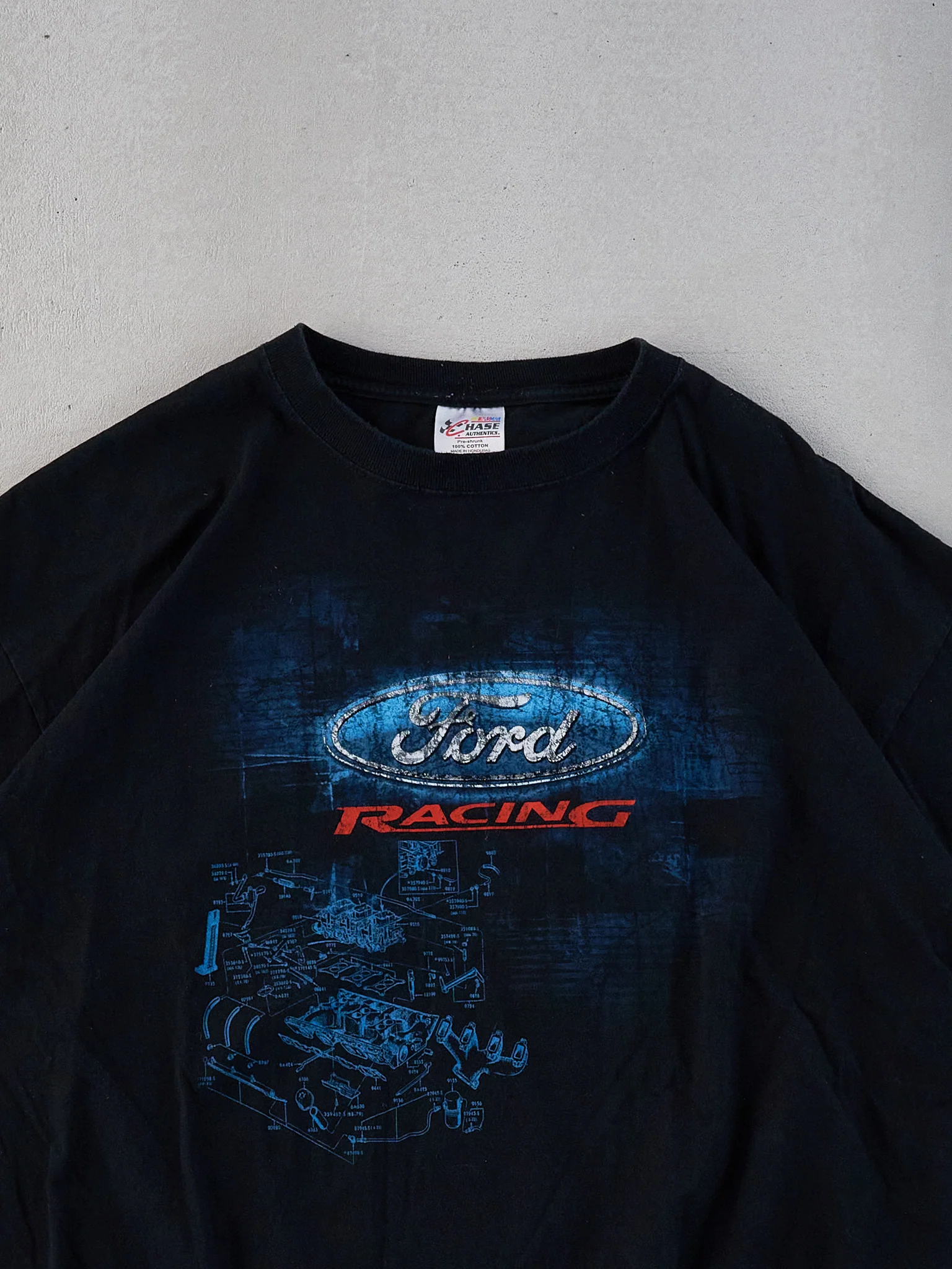 Vintage Y2k Black Ford Racing Graphic Tee (L) - Image 3