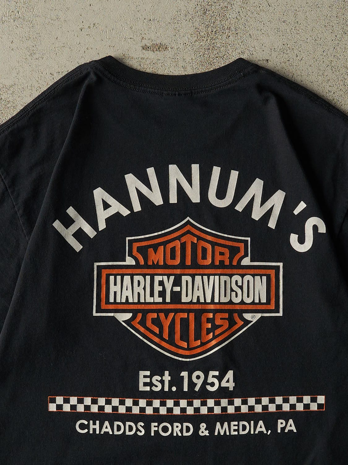 Vintage Y2K Black Harley Davidson Chadds Ford & Media, PA Tee (M/L) - Image 4