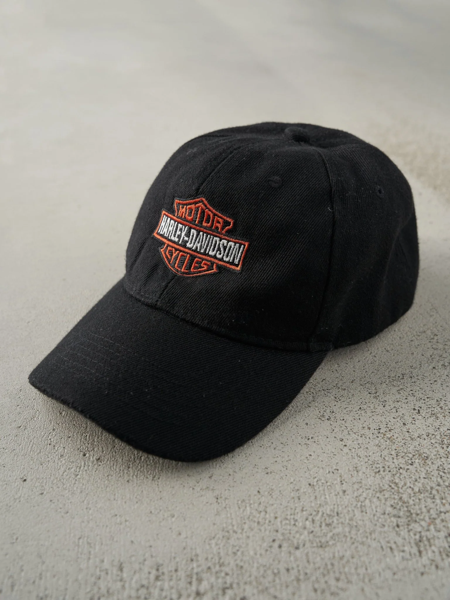 Vintage Y2K Black Harley Davidson Embroidered Velcro Hat - Image 2