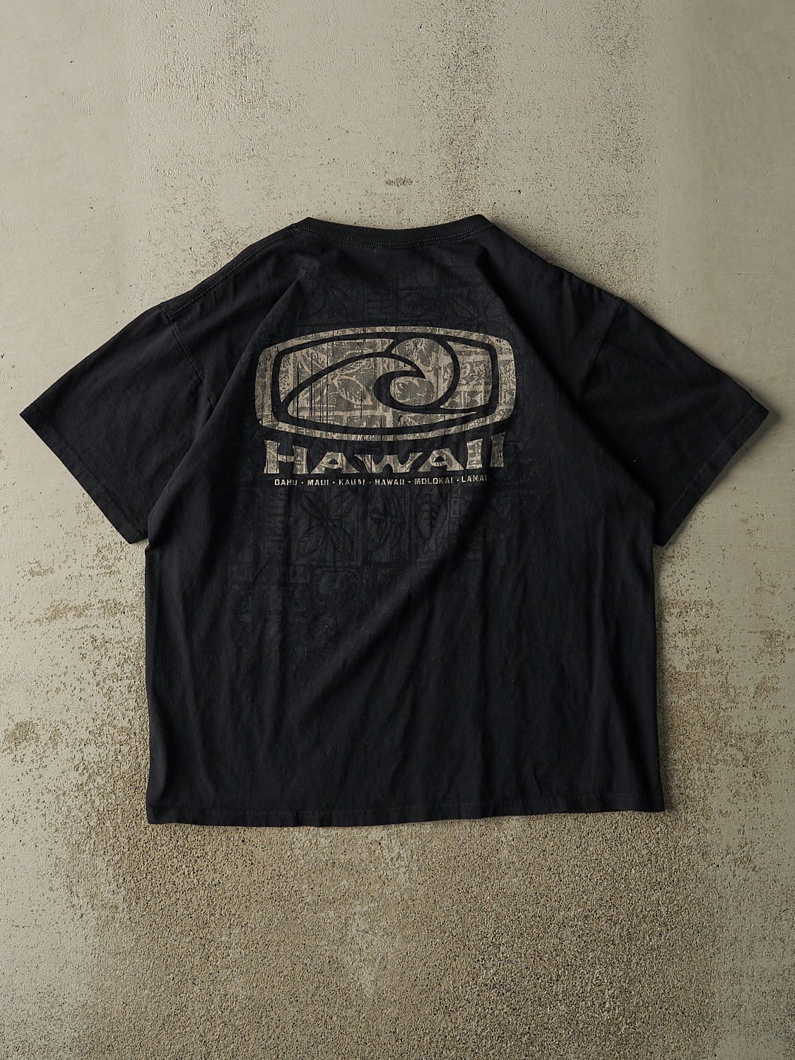 Vintage Y2K Black Hawaii Surf Wear Tee (M/L) - Image 2