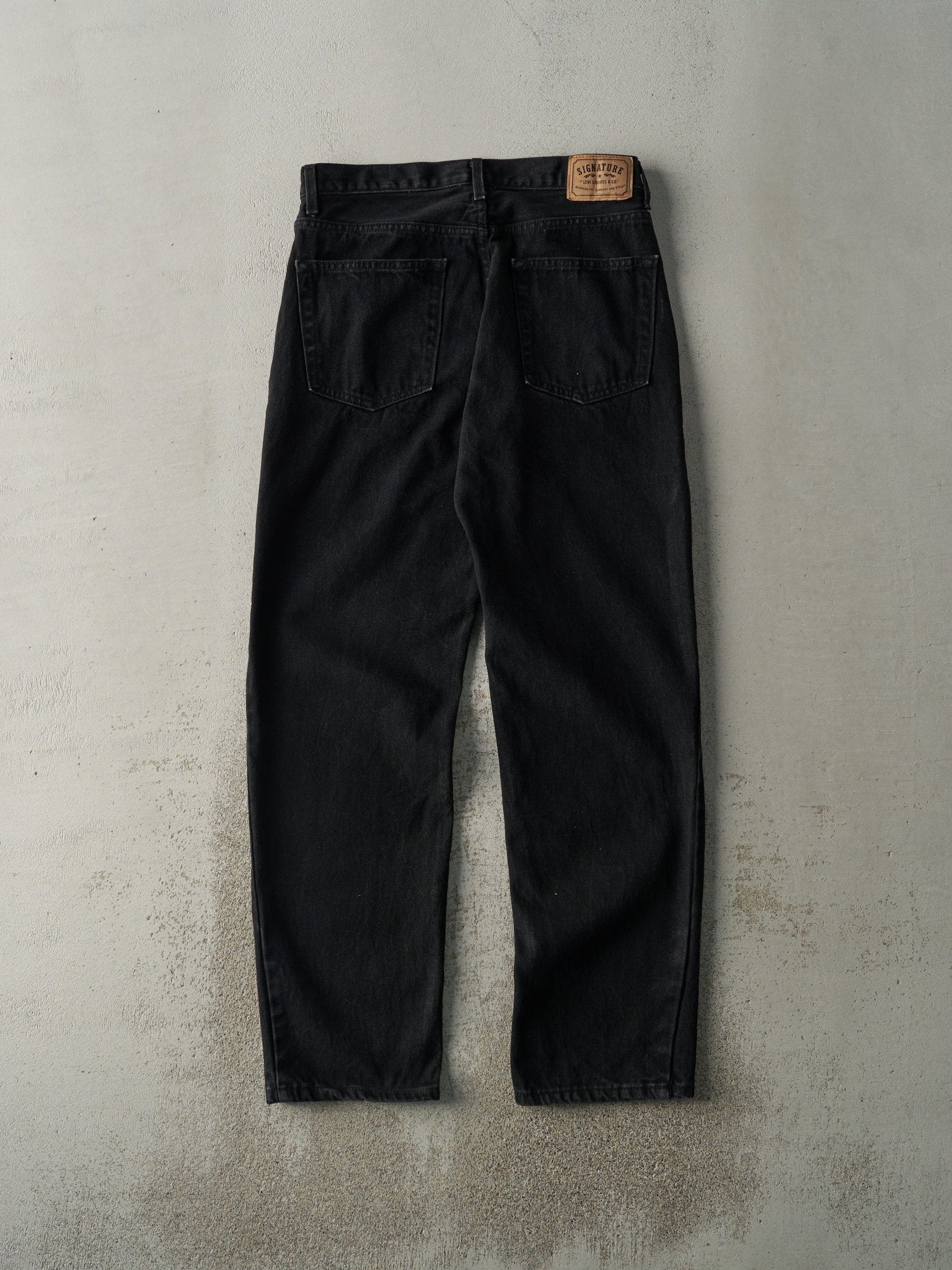 Vintage Y2K Black Levi's Signature Denim Pants (32x32.5) - Image 2
