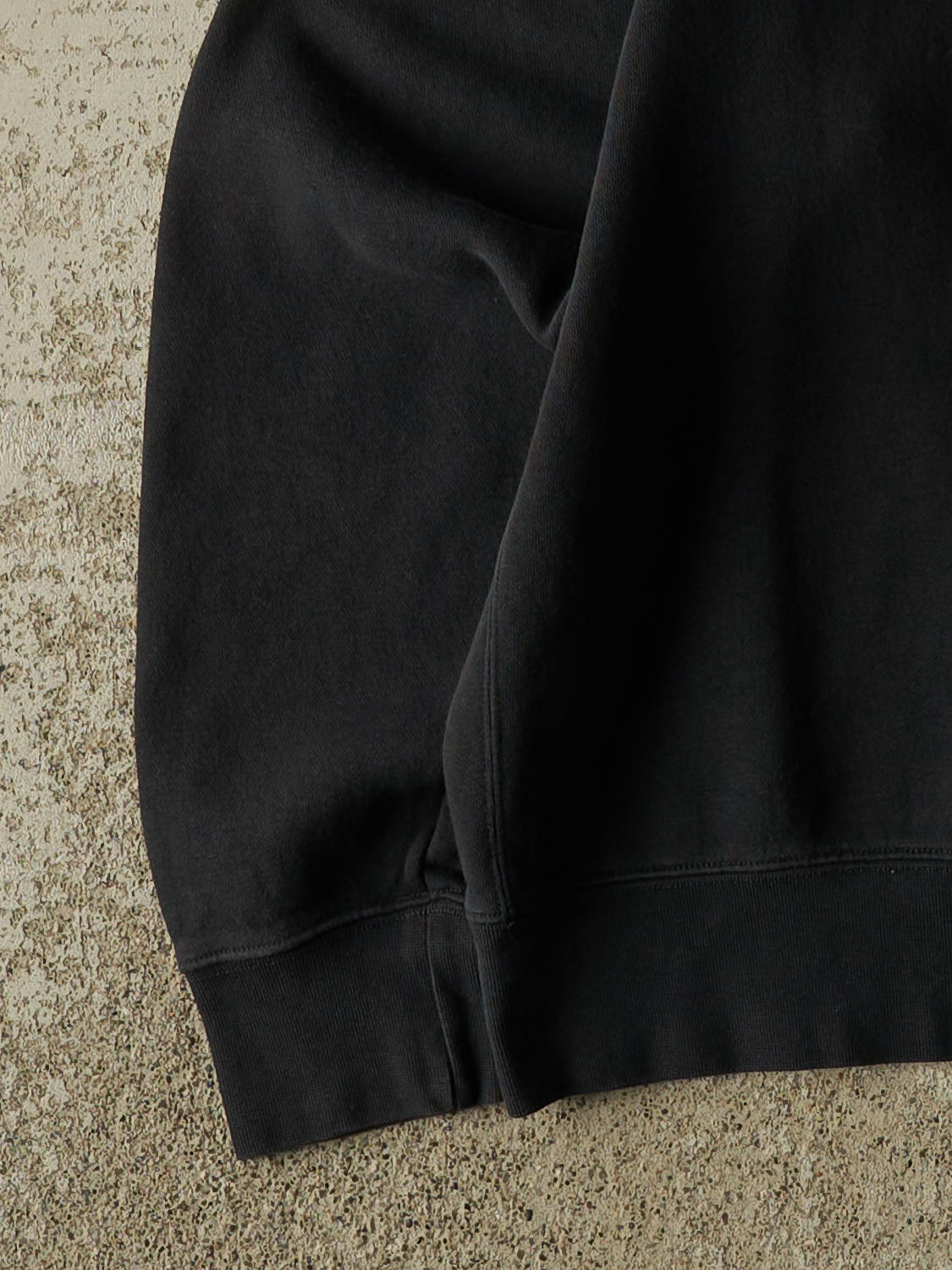 Vintage Y2K Black Nike Crewneck (M/L) - Image 3