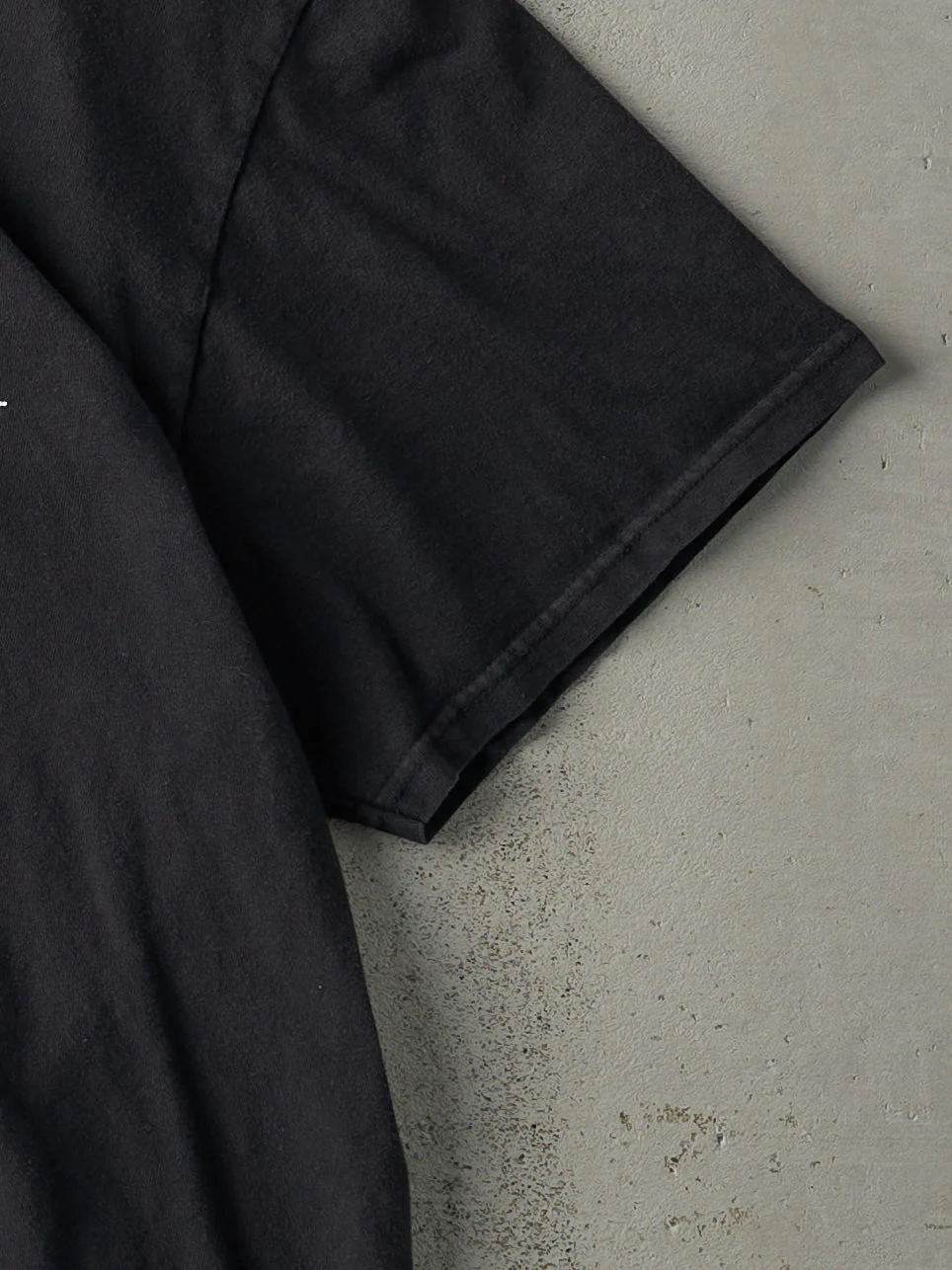 Vintage Y2K Black Nike Logo Tee (M) - Image 3