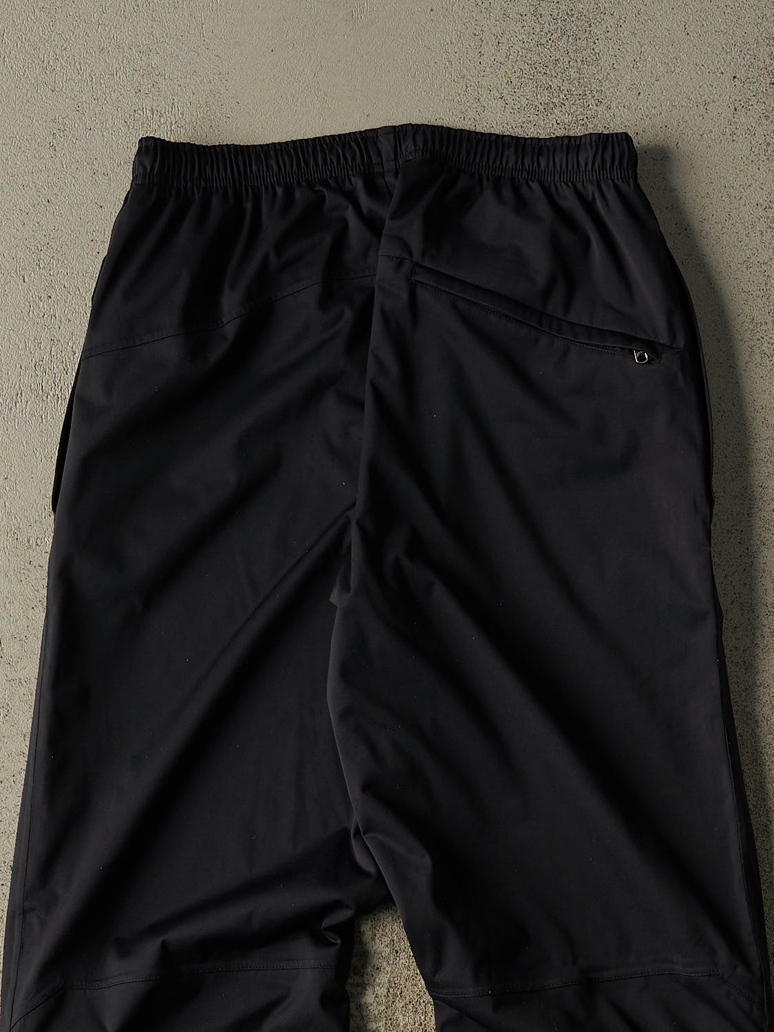 Vintage Y2K Black Nike Track Pants (28x31) - Image 4