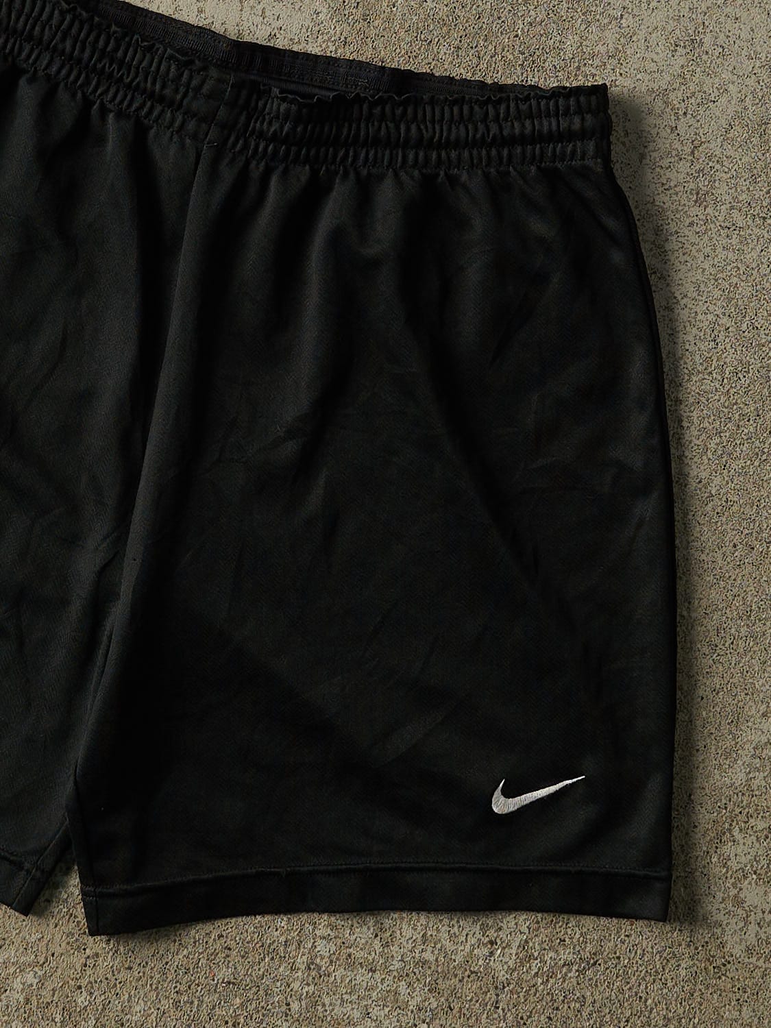 Vintage Y2K Black Nike Track Shorts (33x5) - Image 3