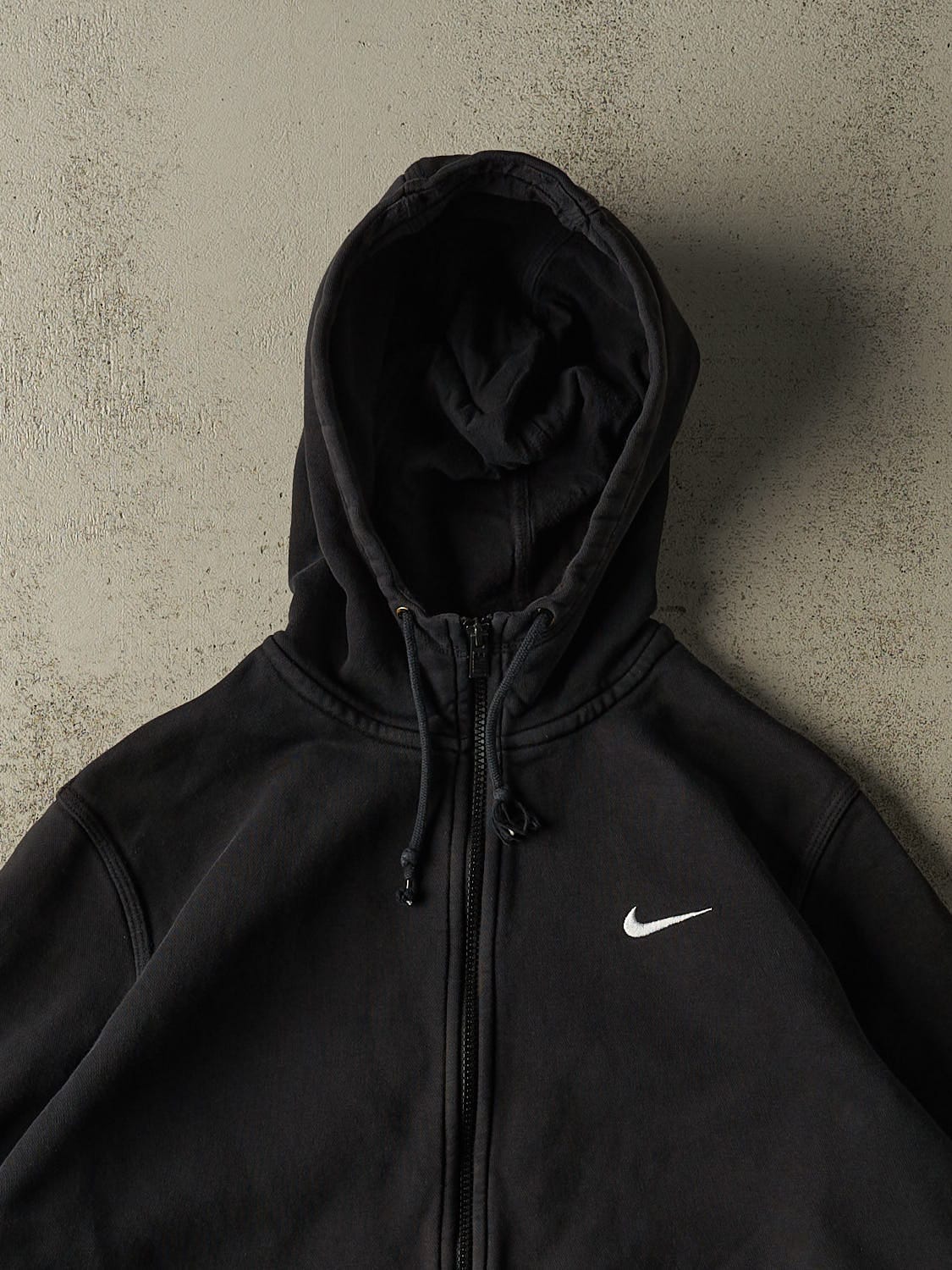 Vintage Y2K Black Nike Zip Up Hoodie (L/XL) - Image 2