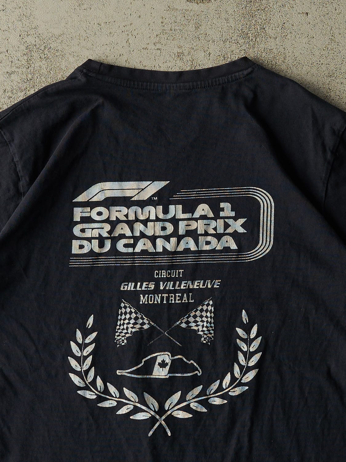 Vintage Y2K Black Red Bull F1 Racing Tee (L/XL) - Image 4