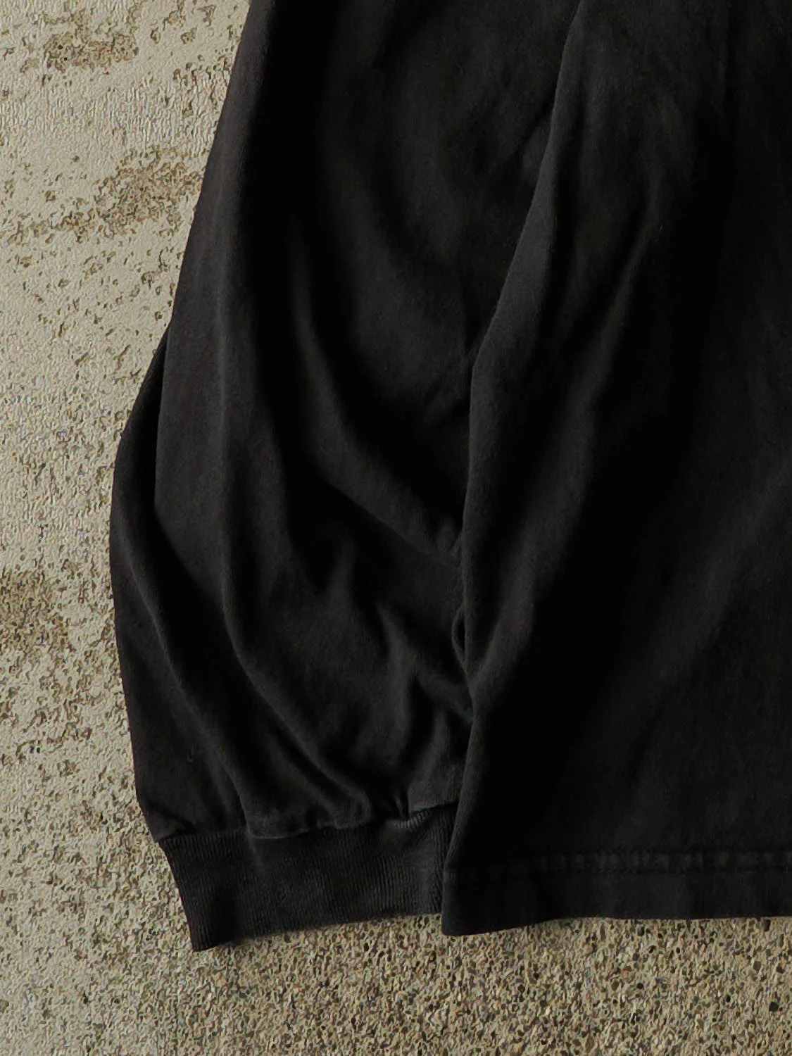 Vintage Y2K Black Reebok Hockey Long Sleeve (M) - Image 3