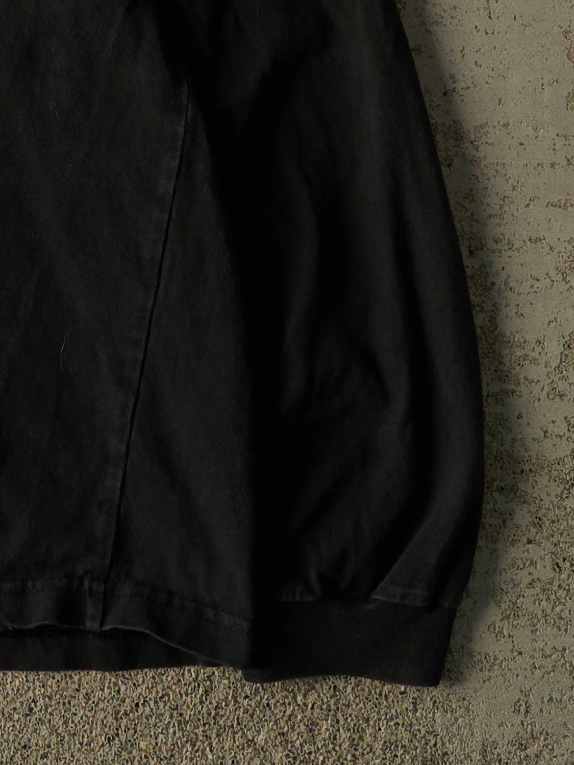 Vintage Y2K Black Reebok Hockey Long Sleeve (M) - Image 4