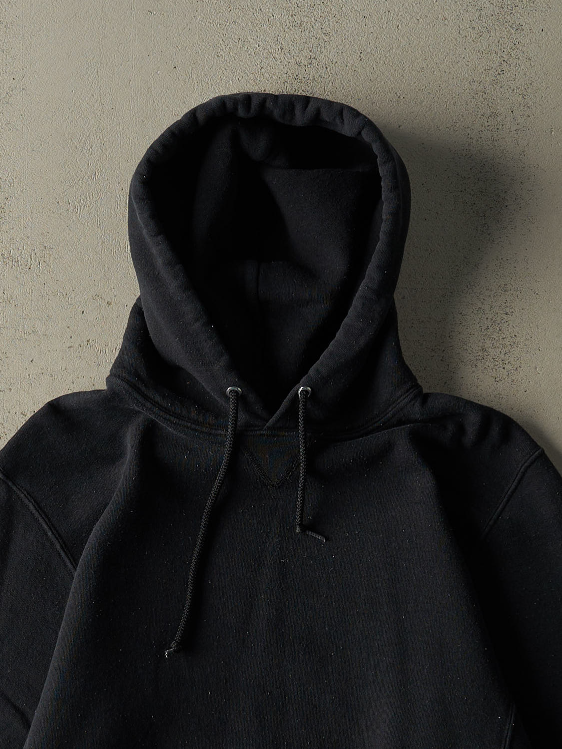 Vintage Y2K Black Russell Athletic Blank Hoodie (S/M) - Image 2