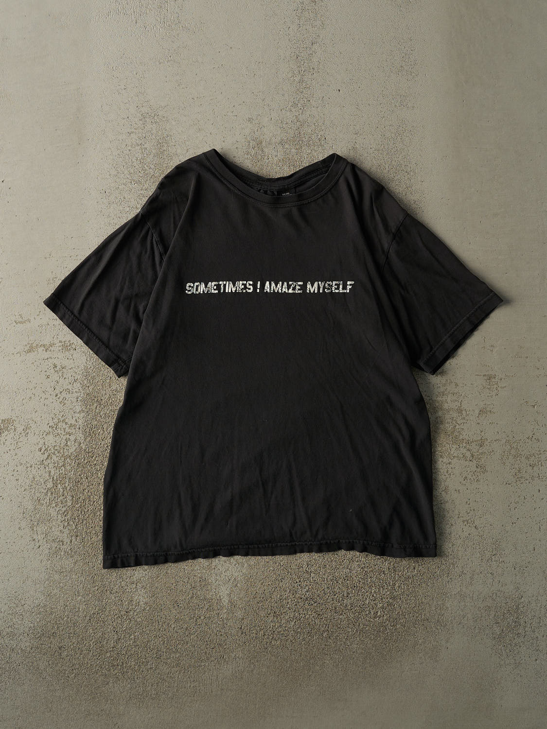 Vintage Y2K Black "Sometimes I Amaze Myself" Slogan Tee (L)