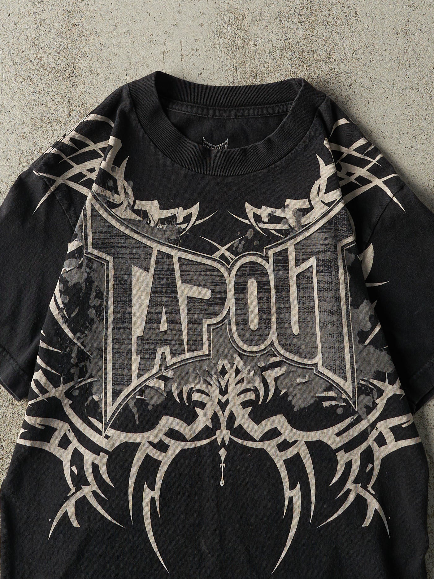 Vintage Y2K Black Tapout Tee (XS) - Image 3