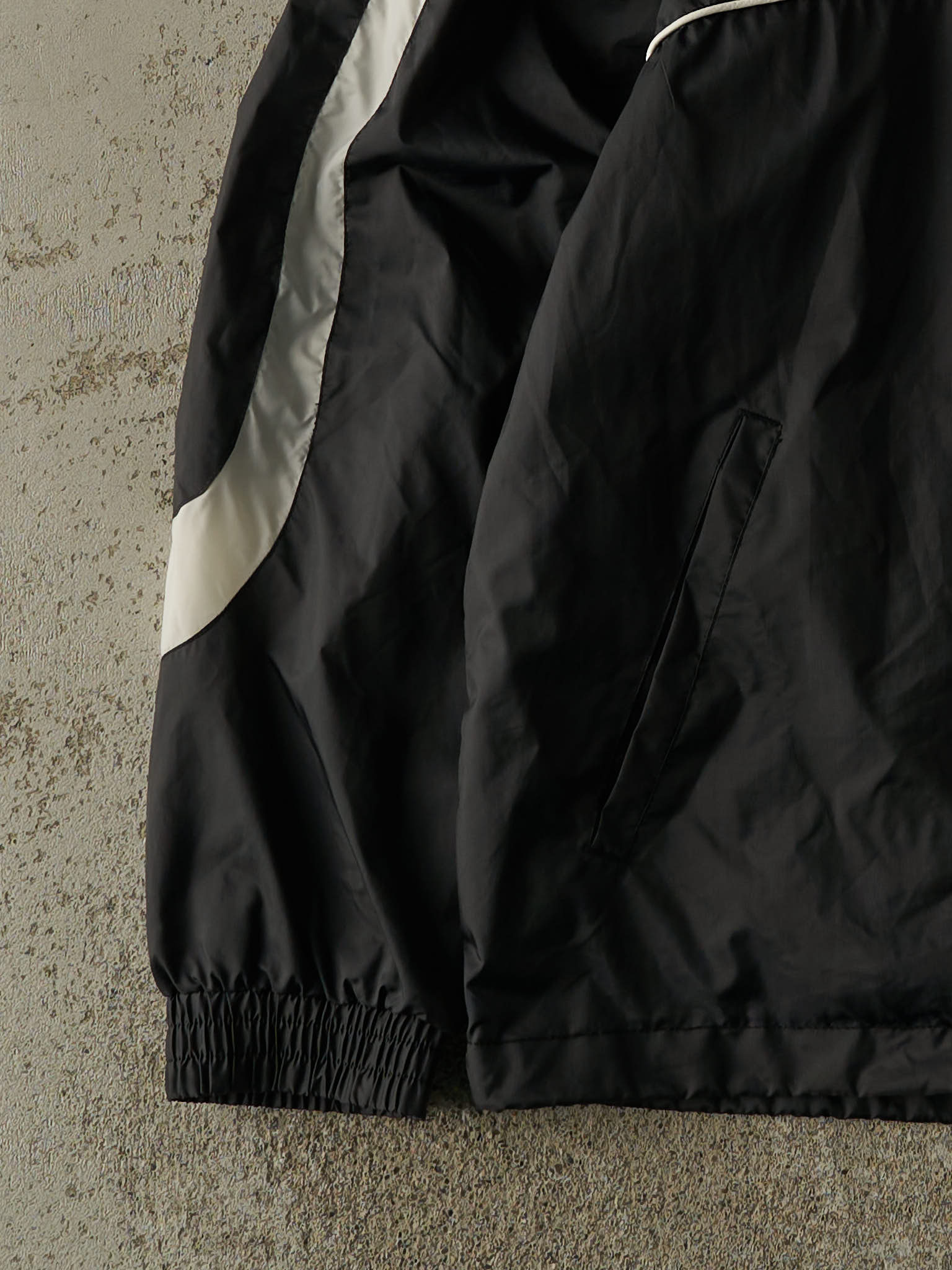 Vintage Y2K Black Umbro Windbreaker Track Jacket (L/XL) - Image 5