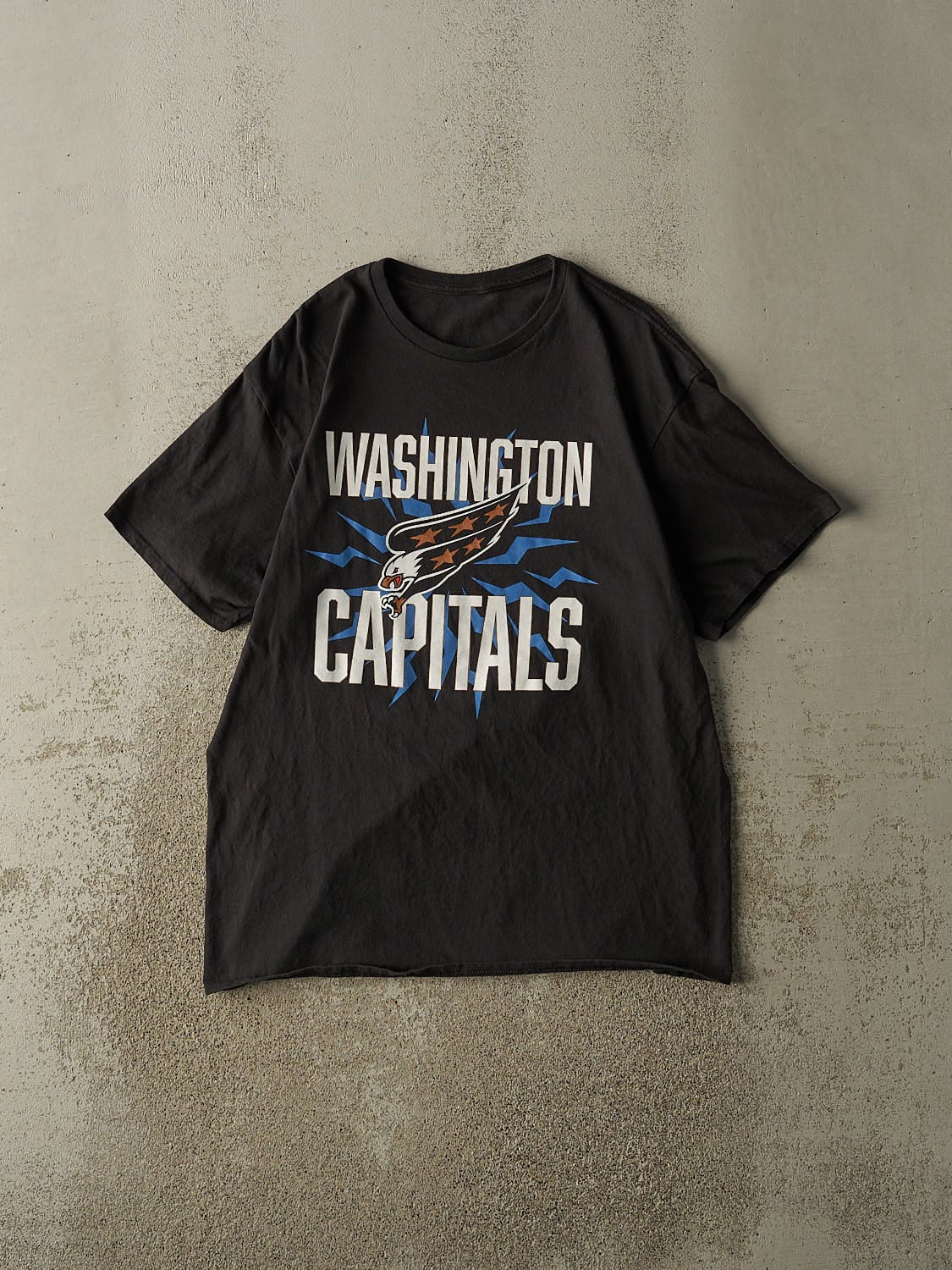 Vintage Y2K Black Washington Capitals Tee (L/XL)