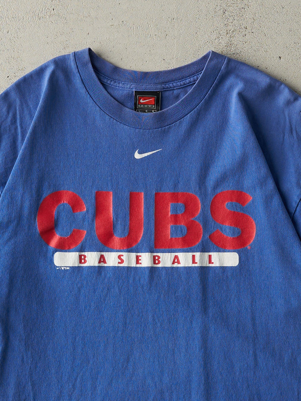 Vintage Y2K Blue Chicago Cubs Nike Tee (M) - Image 2