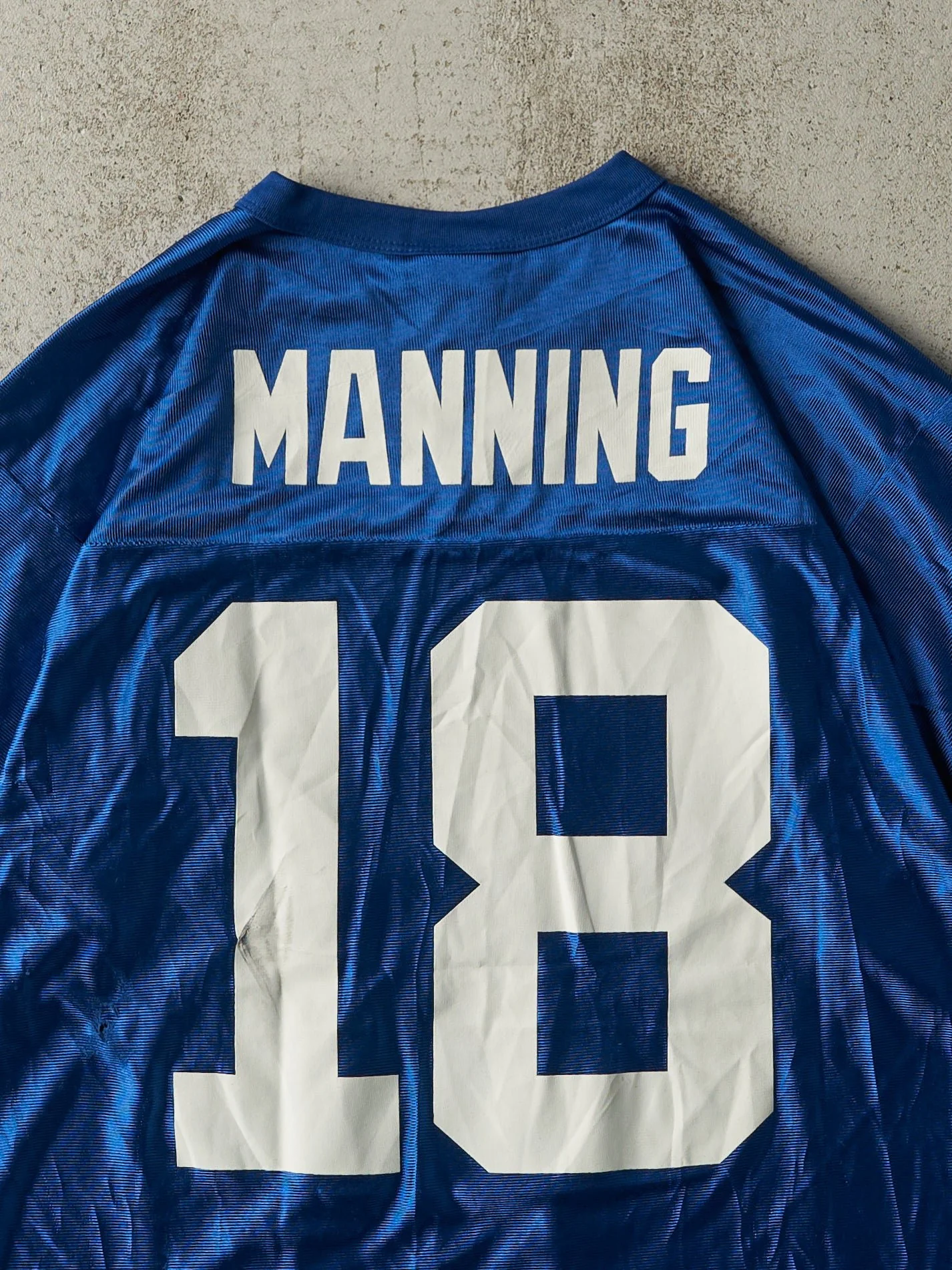 Vintage Y2K Blue Indianapolis Colts #18 Peyton Manning Cropped Jersey (S/M) - Image 4