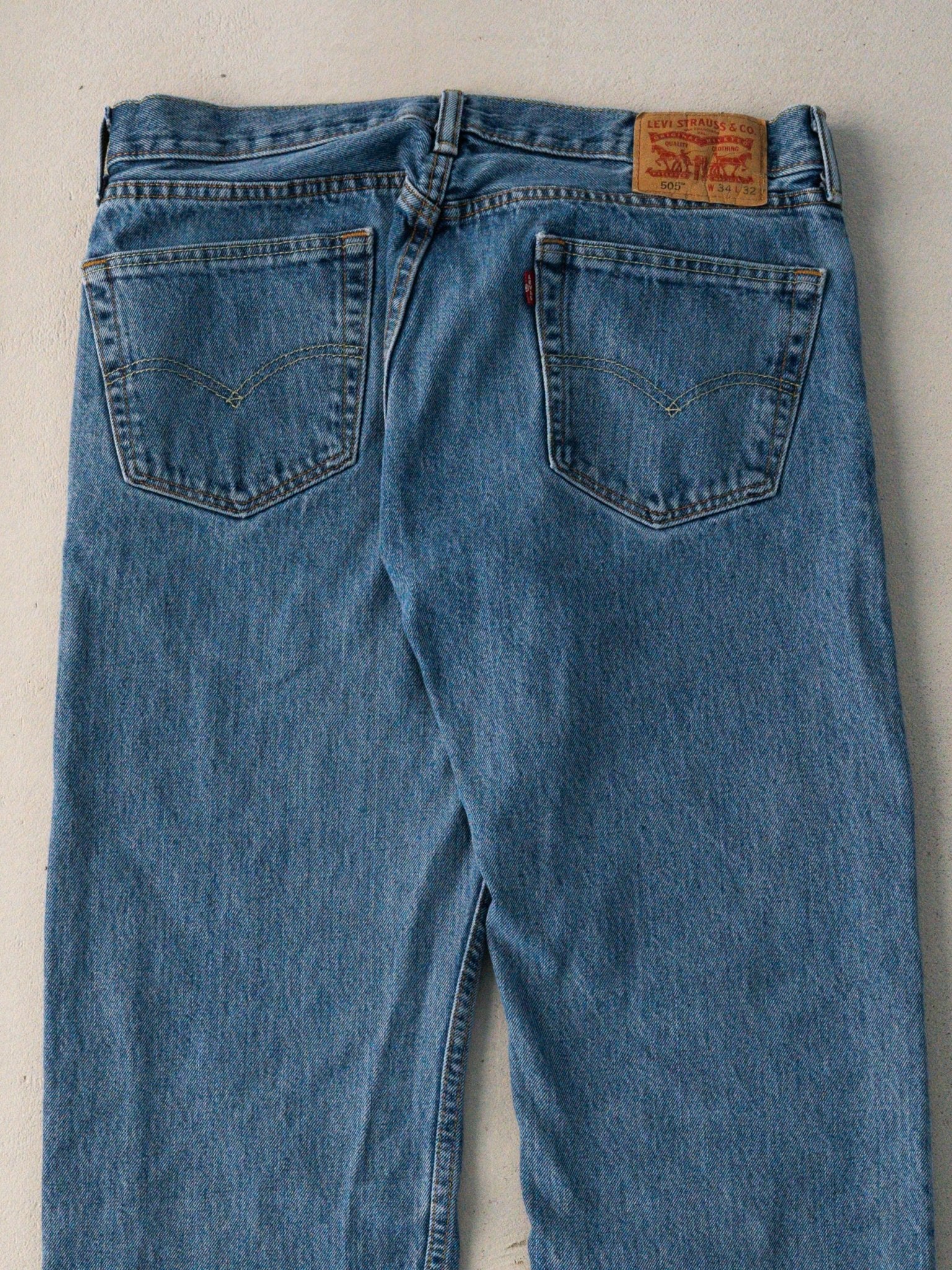 Vintage Y2K Blue Levi 505 Denim Jeans (33 x 30) - Image 2