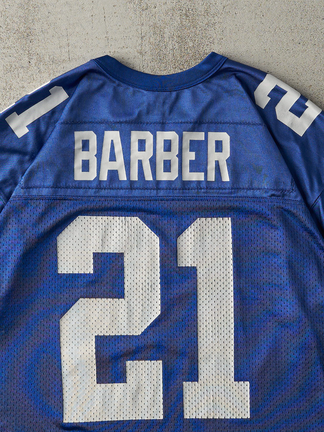 Vintage Y2K Blue Nike New York Giants #21 Tiki Barber Cropped Jersey (L) - Image 5
