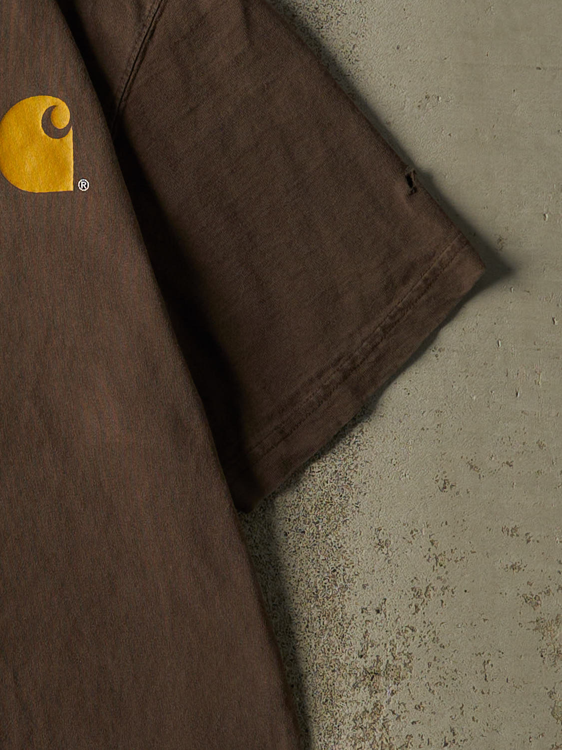 Vintage Y2K Brown Carhartt Logo Tee (L) - Image 4