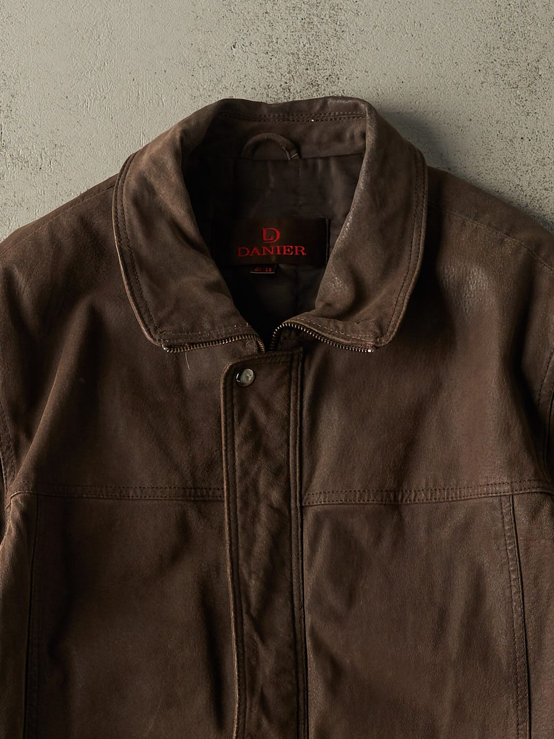 Vintage Y2K Brown Danier Suede Jacket (XL/XXL) - Image 2