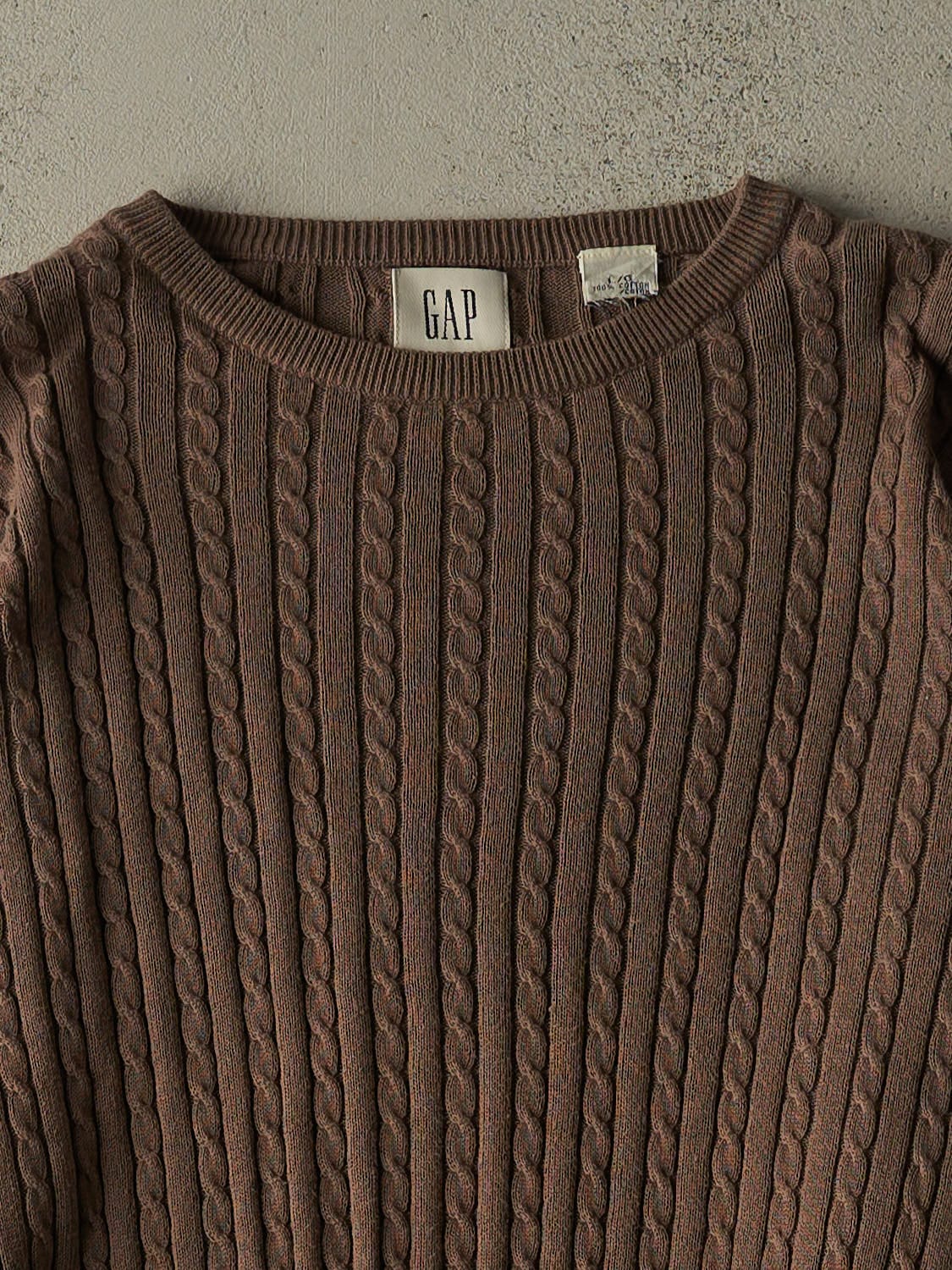 Vintage Y2K Brown Gap Cable Knit (M/L) - Image 2